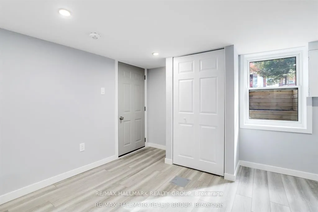Photo 13 of Unit B, 15 Marier Avenue, Ottawa, Vanier — HOMEH