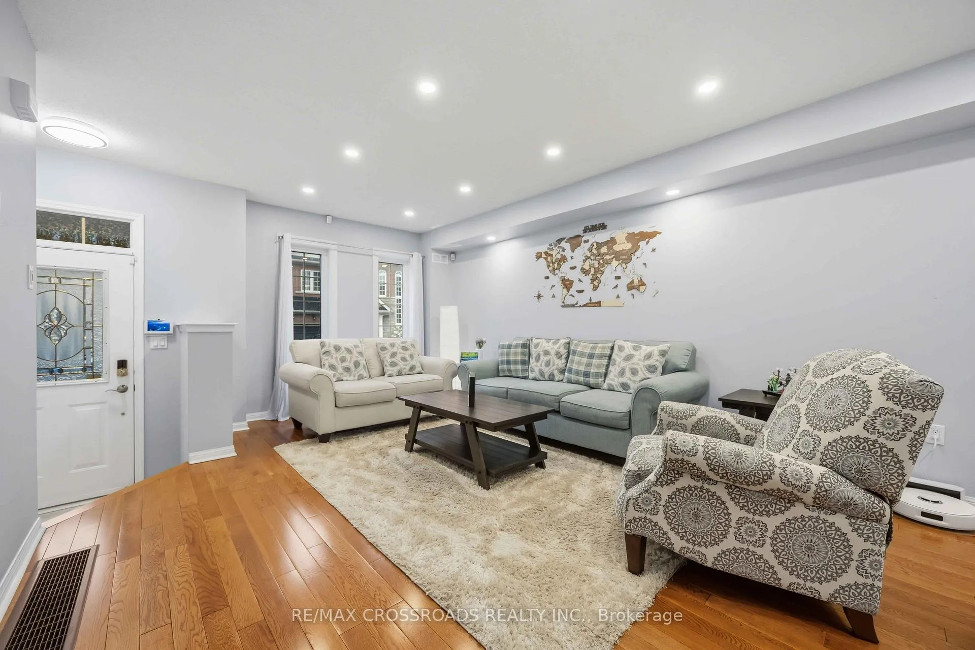 Photo 3 of 56 Torr Lane, Ajax, Central — HOMEH