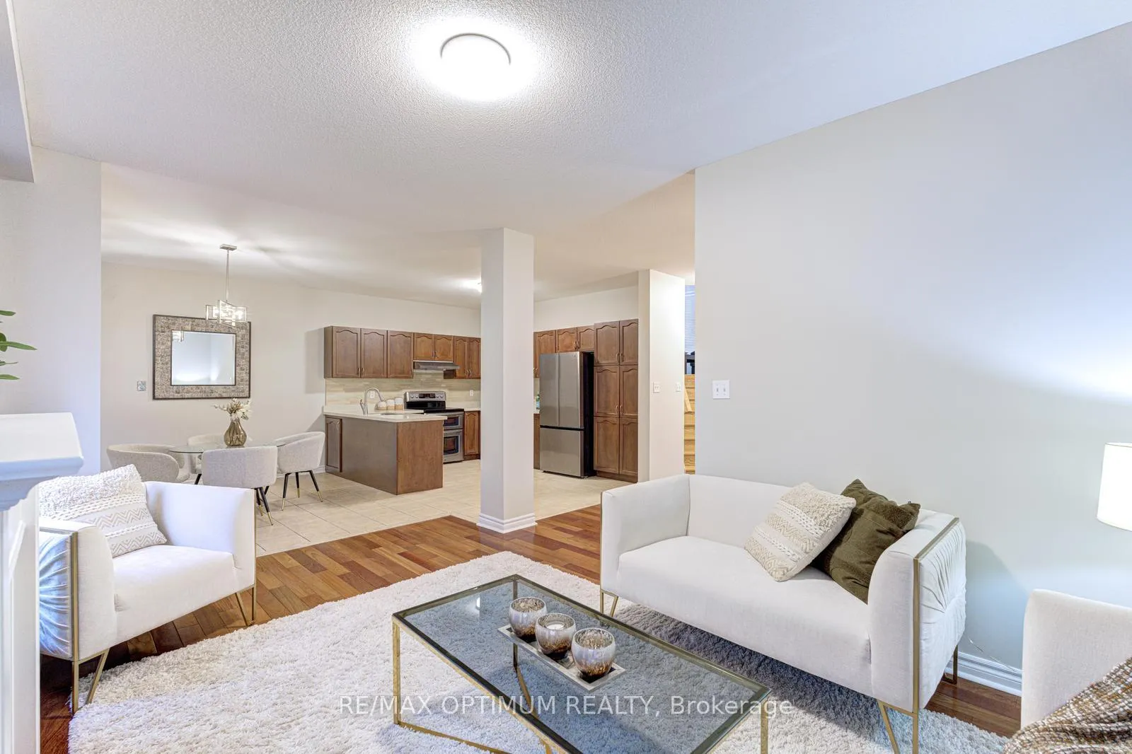 Photo 13 of 39 Charcoal Way, Brampton, Bram West — HOMEH