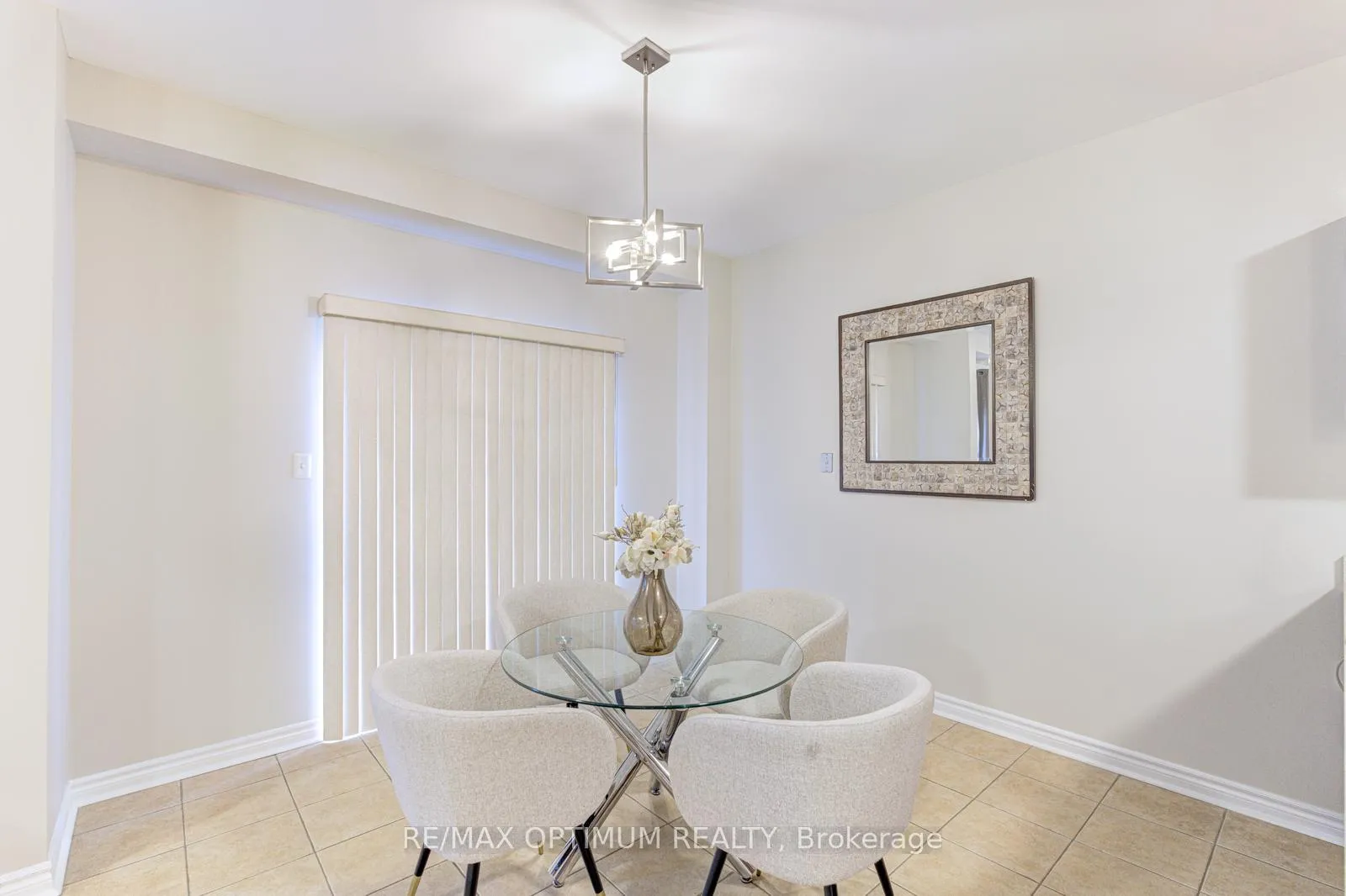 Photo 20 of 39 Charcoal Way, Brampton, Bram West — HOMEH