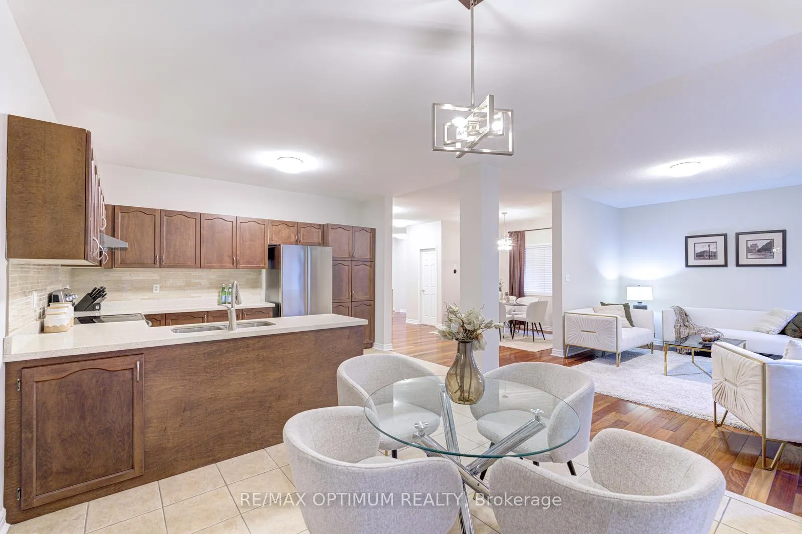 Photo 22 of 39 Charcoal Way, Brampton, Bram West — HOMEH