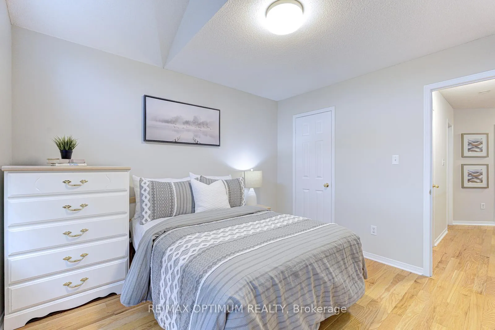 Photo 39 of 39 Charcoal Way, Brampton, Bram West — HOMEH