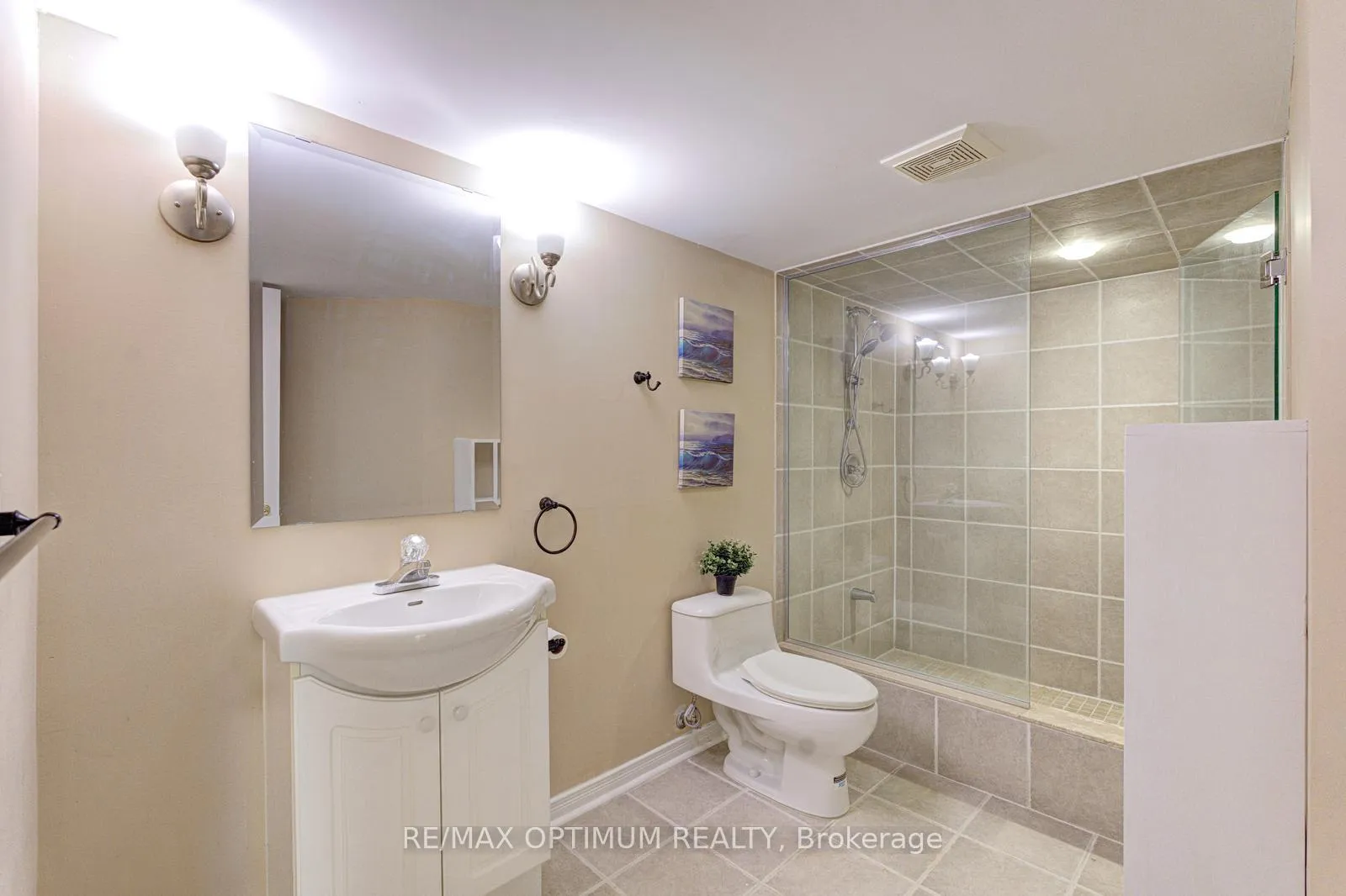 Photo 43 of 39 Charcoal Way, Brampton, Bram West — HOMEH