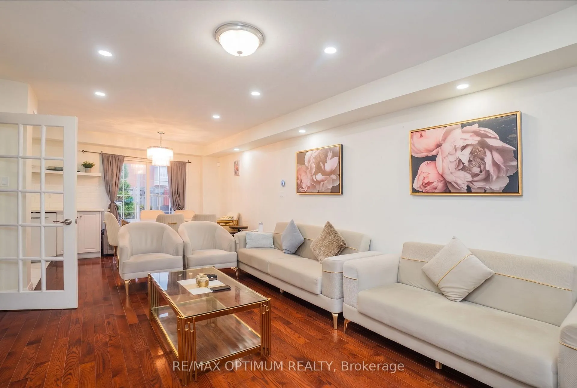 Photo 4 of 57 Olde Town Road, Brampton, Fletcher's Creek South — HOMEH
