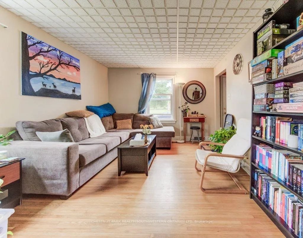 Photo 6 of 56 Lilac Street, Kitchener, Rockway — HOMEH