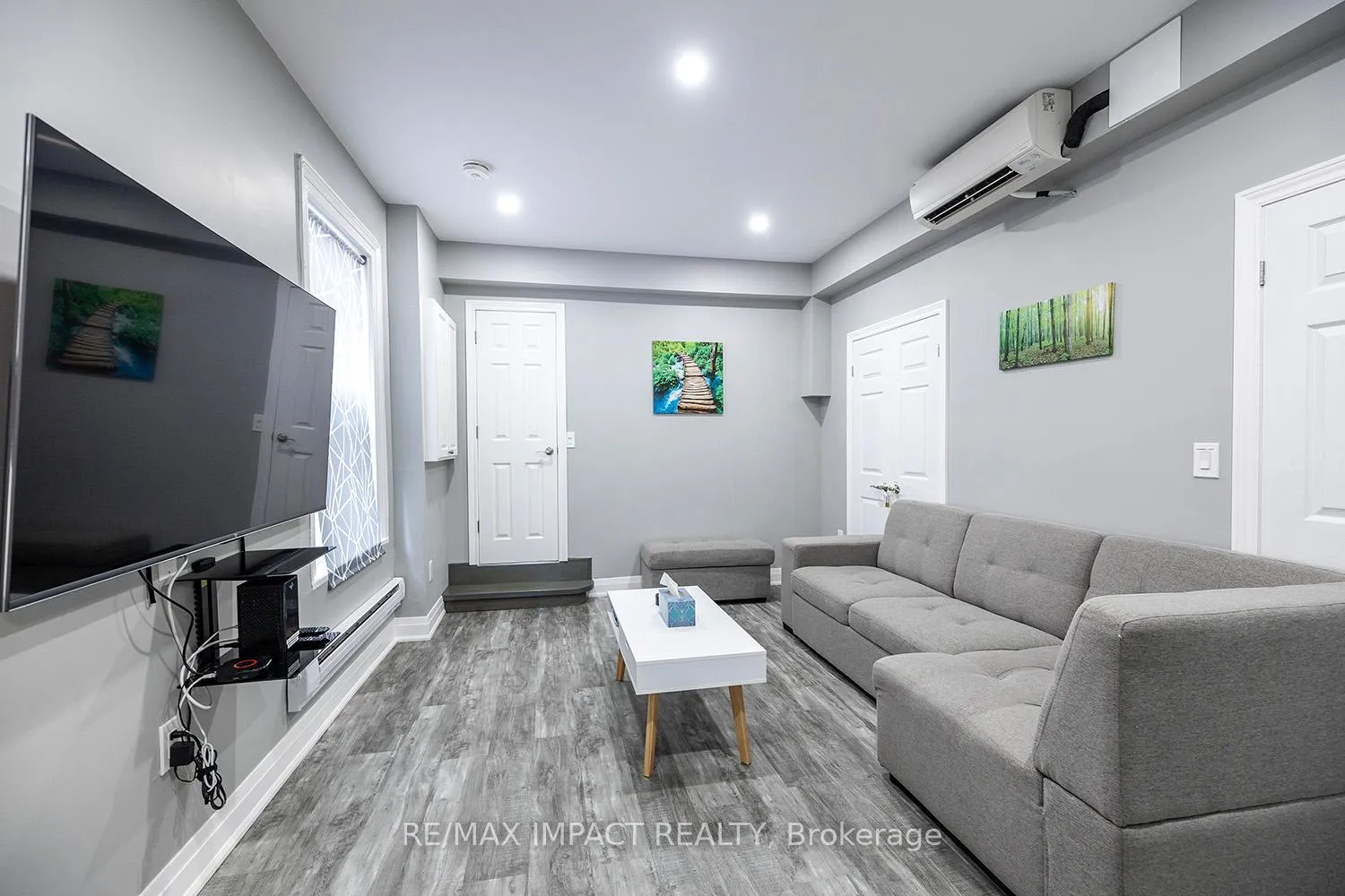 Photo 2 of 43.5 King Street E, Clarington, Bowmanville — HOMEH