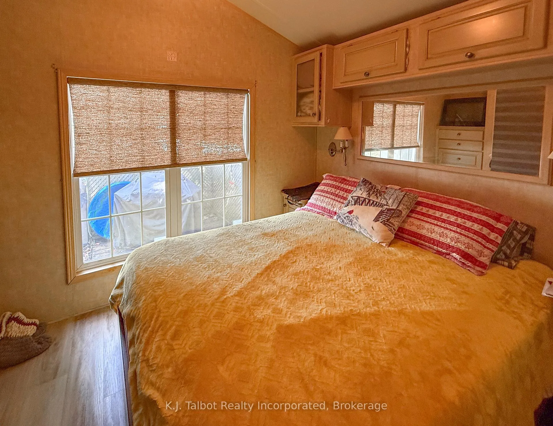 Photo 9 of Unit #36 BEACON LN, 77719 Bluewater Highway, Bluewater, Bayfield — HOMEH