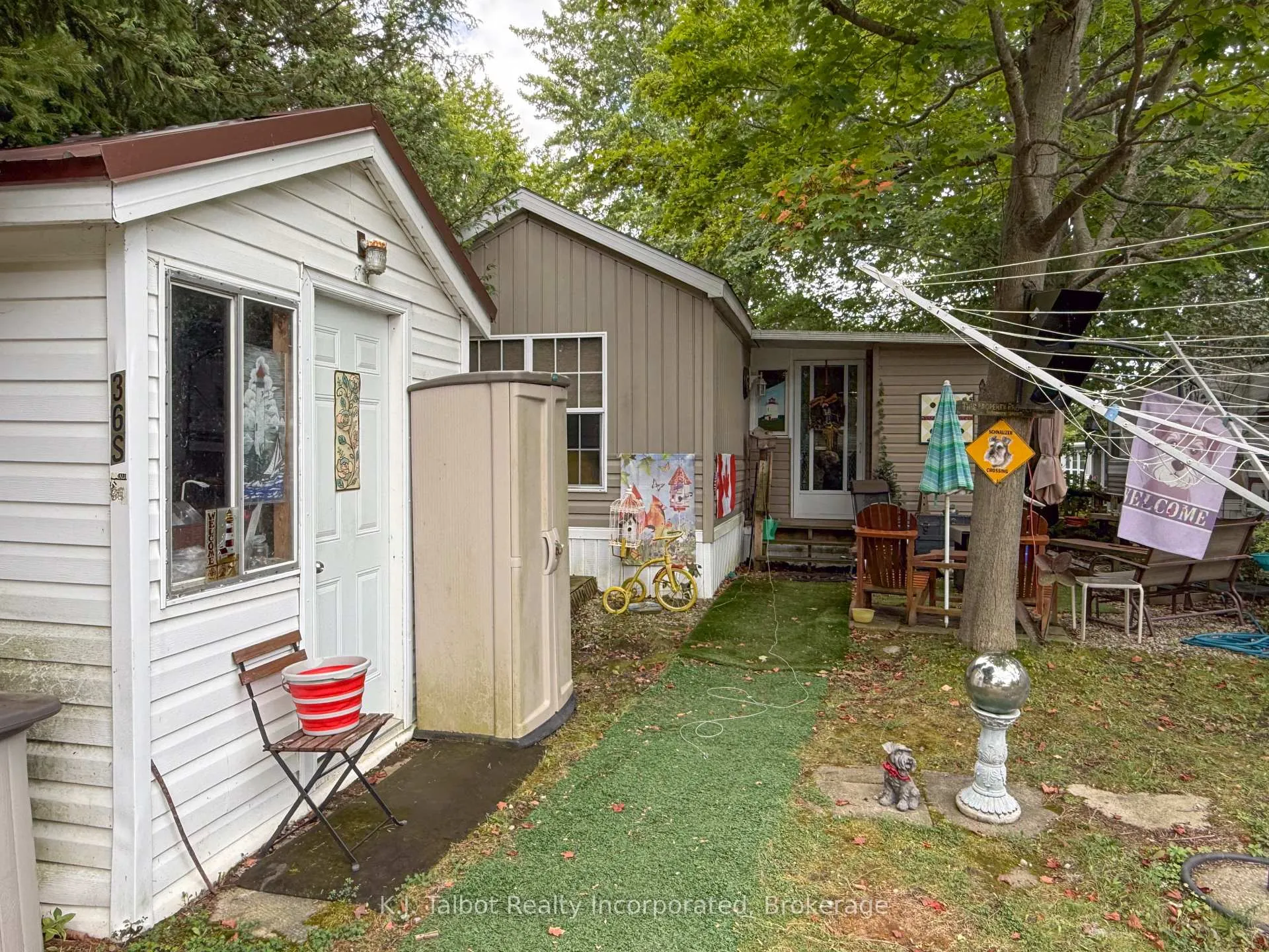 Photo 10 of Unit #36 BEACON LN, 77719 Bluewater Highway, Bluewater, Bayfield — HOMEH