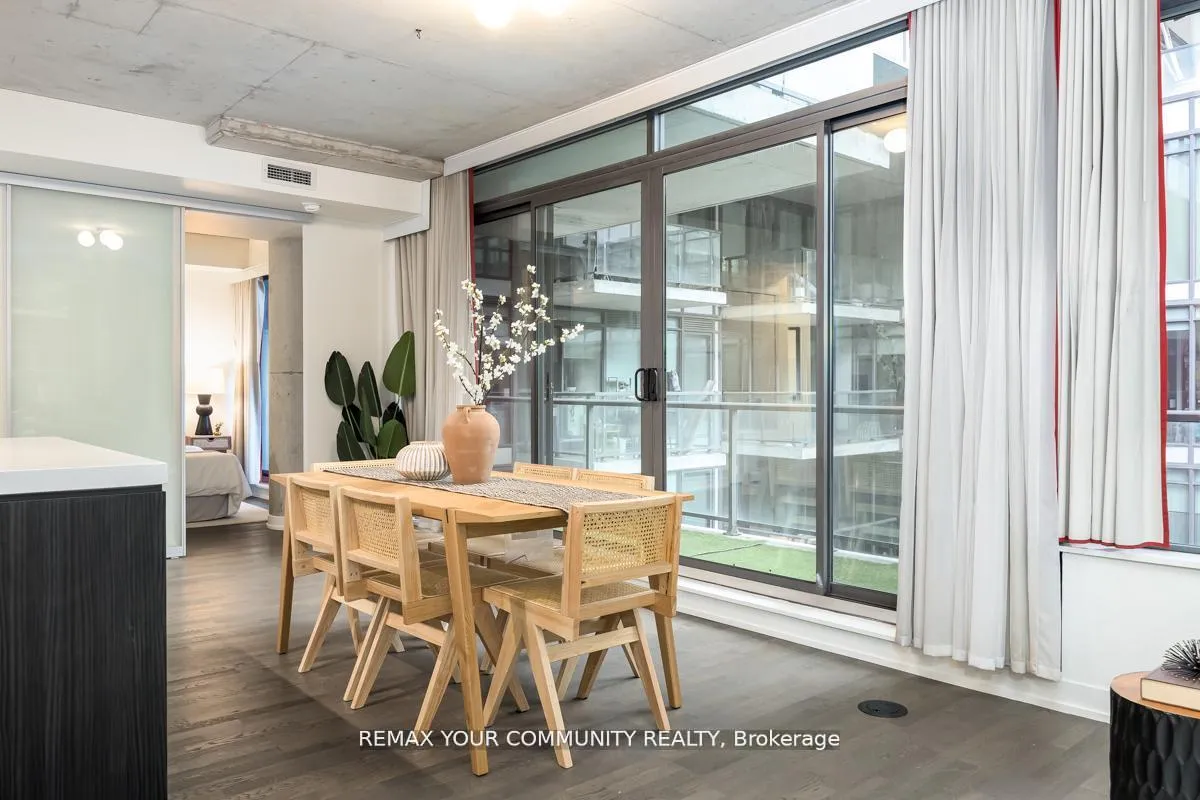 Photo 11 of Unit 703, 560 King Street W, Toronto, Waterfront Communities — HOMEH