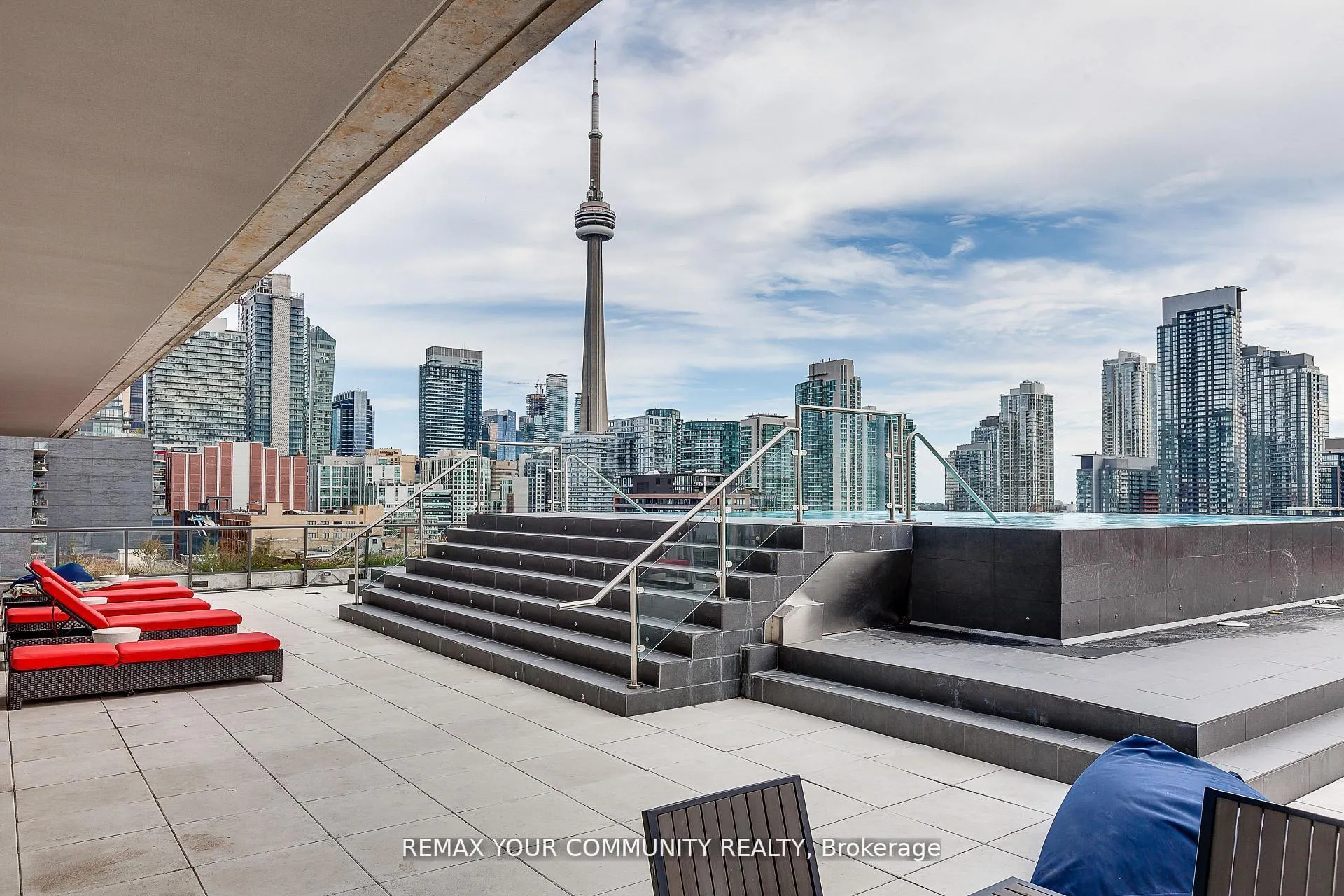 Photo 21 of Unit 703, 560 King Street W, Toronto, Waterfront Communities — HOMEH