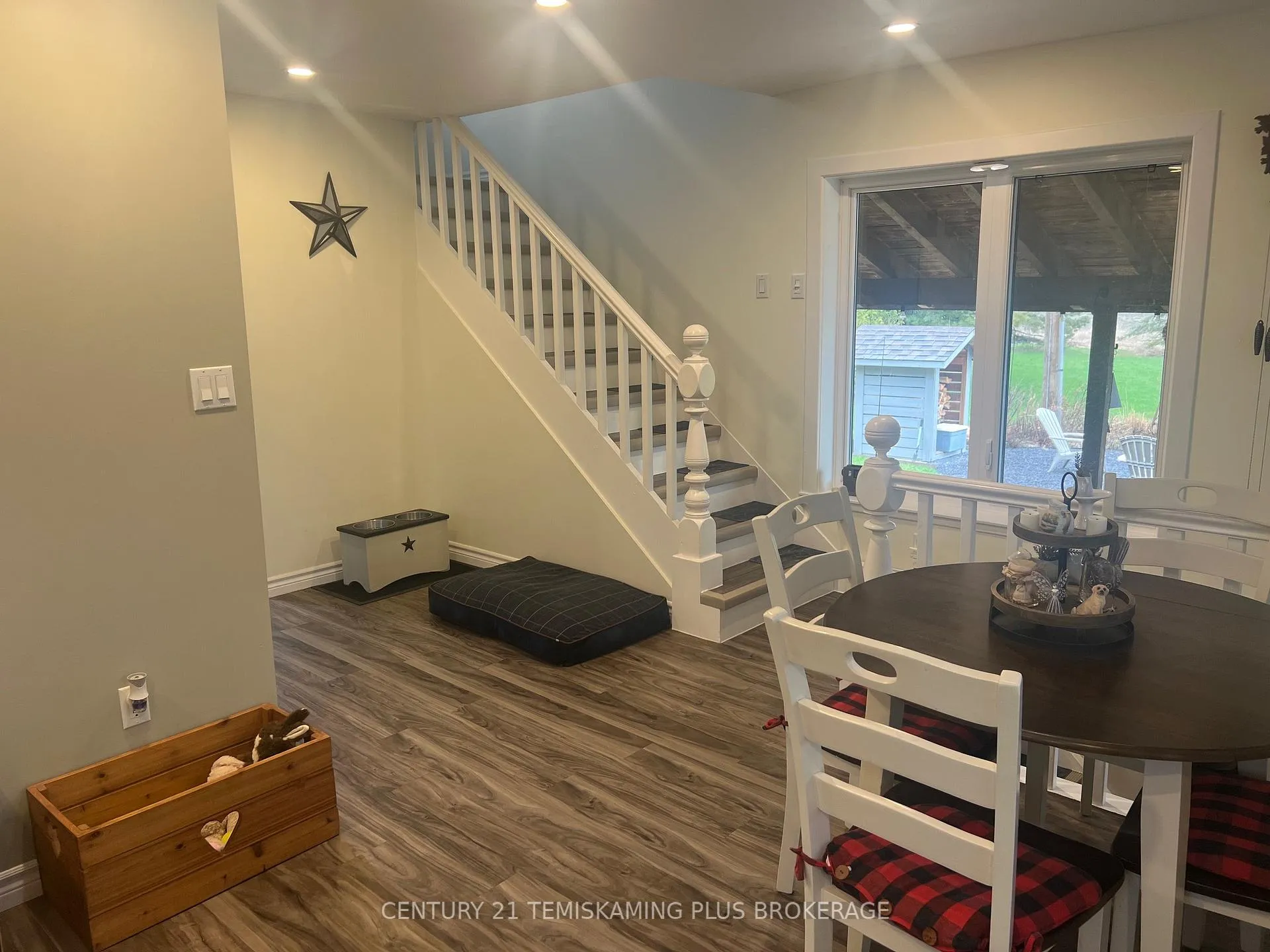Photo 3 of 864153 Uno Park Road, Timiskaming, TIM - Outside - Rural — HOMEH