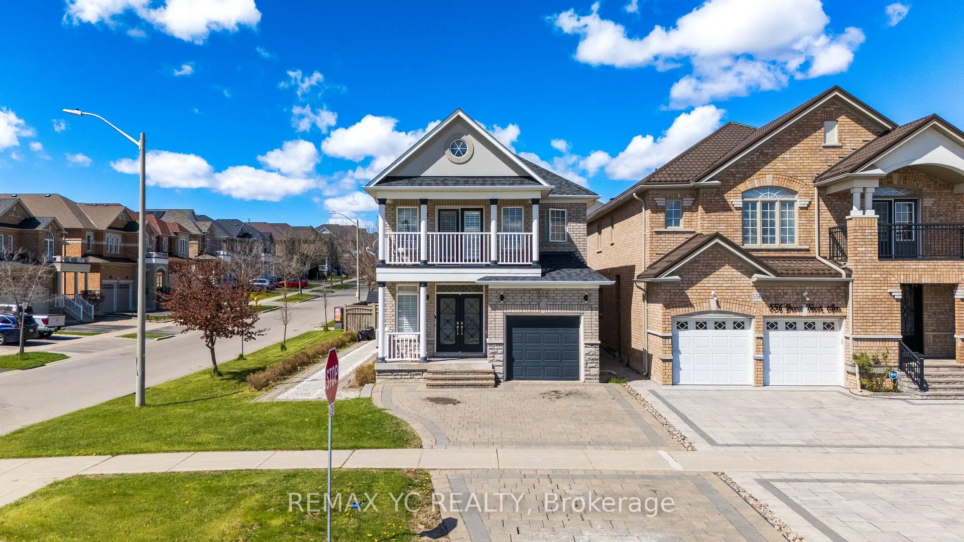 Photo 1 of 552 Grand Trunk Avenue, Vaughan, Patterson — HOMEH
