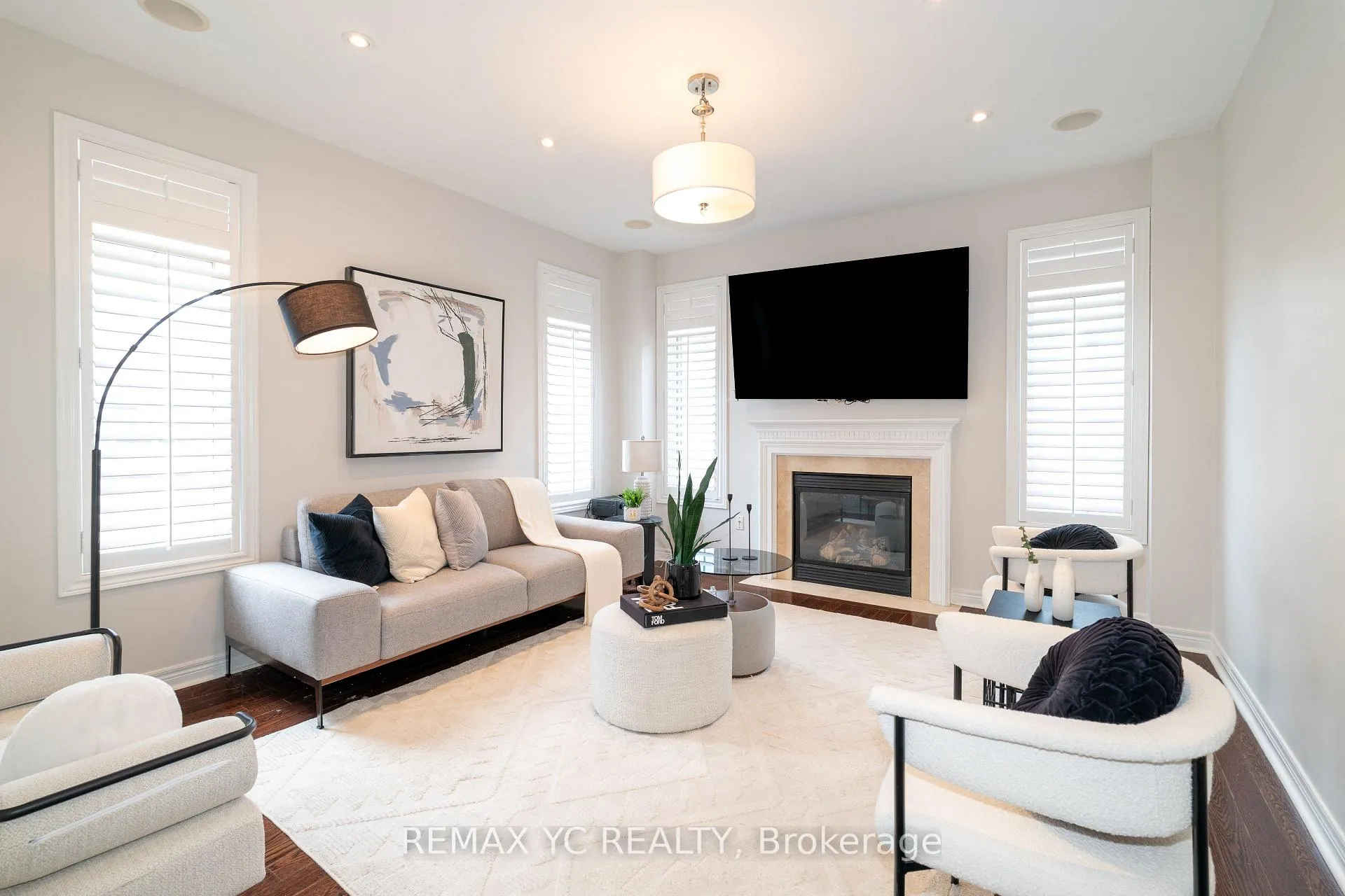 Photo 18 of 552 Grand Trunk Avenue, Vaughan, Patterson — HOMEH