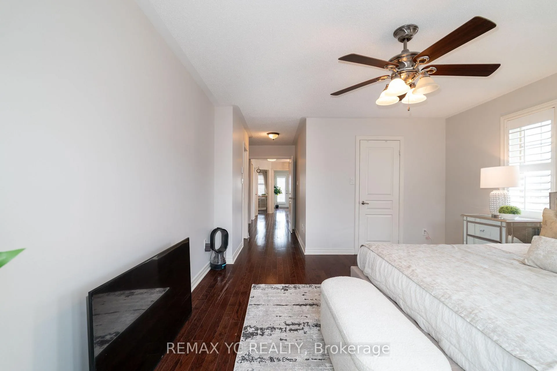 Photo 24 of 552 Grand Trunk Avenue, Vaughan, Patterson — HOMEH