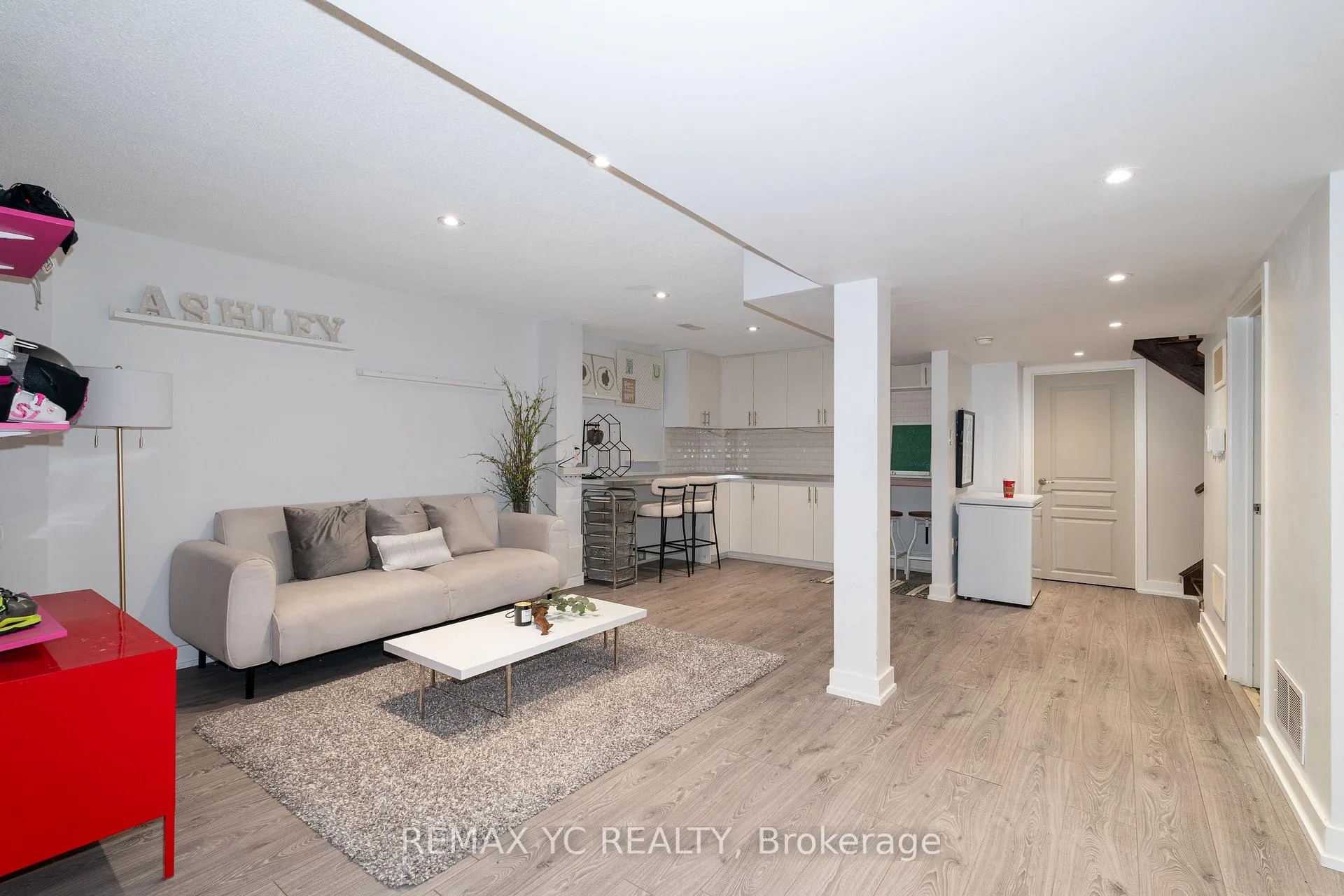 Photo 33 of 552 Grand Trunk Avenue, Vaughan, Patterson — HOMEH