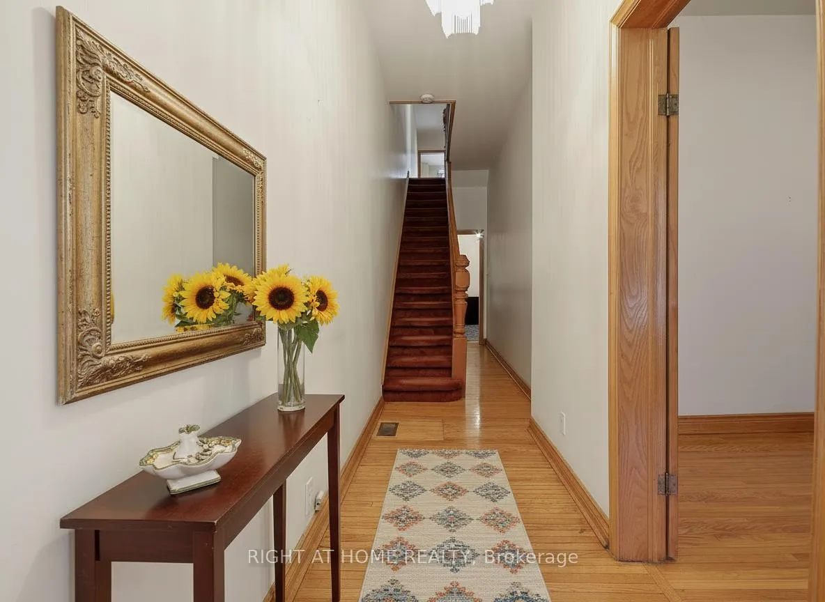 Photo 4 of 273 Palmerston Avenue, Toronto, Trinity-Bellwoods — HOMEH