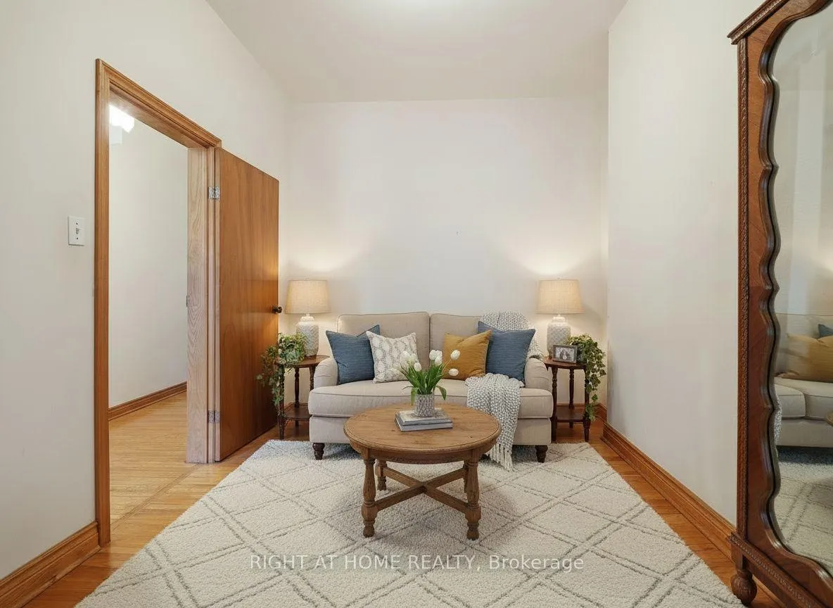 Photo 5 of 273 Palmerston Avenue, Toronto, Trinity-Bellwoods — HOMEH