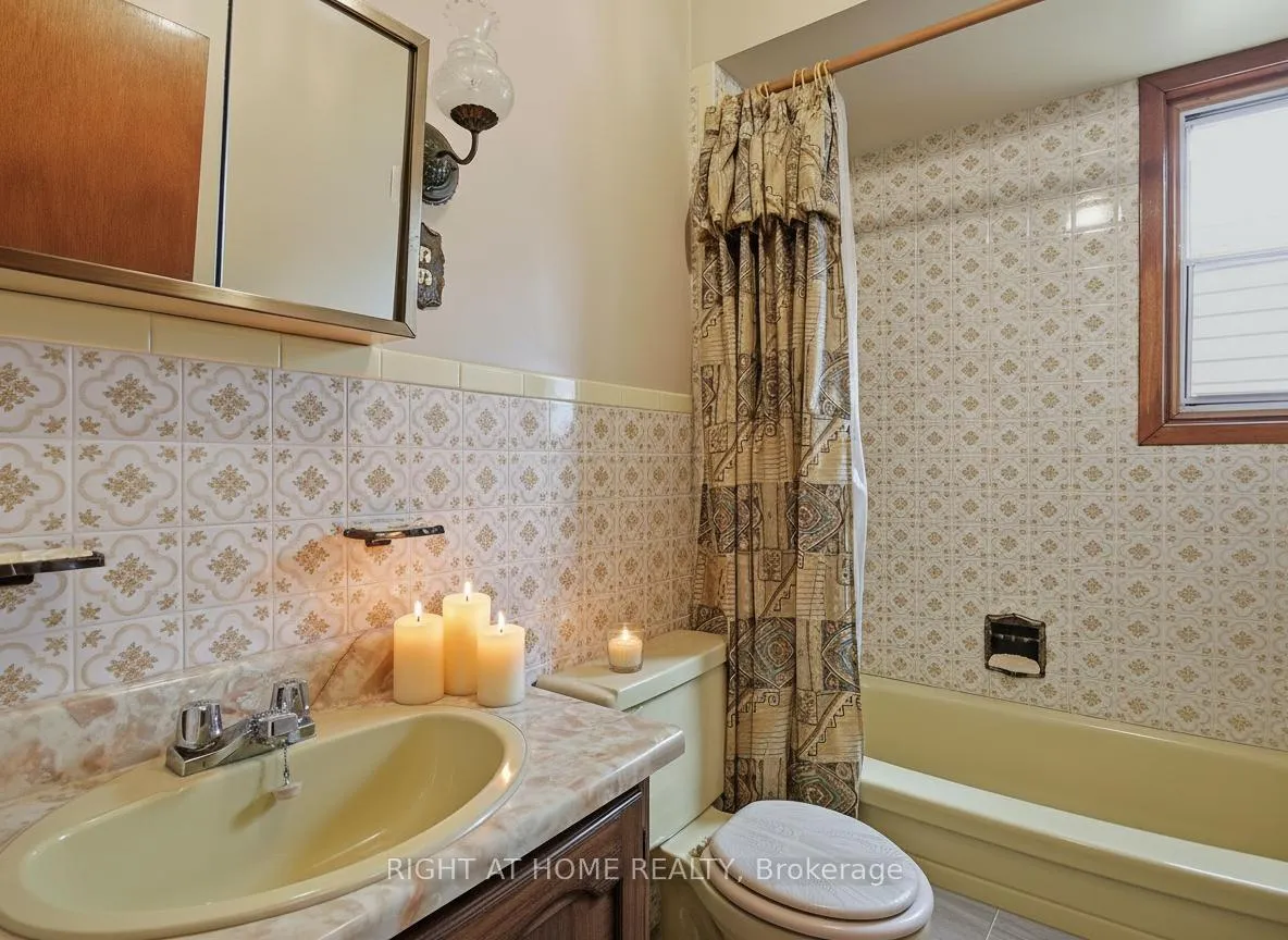 Photo 19 of 273 Palmerston Avenue, Toronto, Trinity-Bellwoods — HOMEH