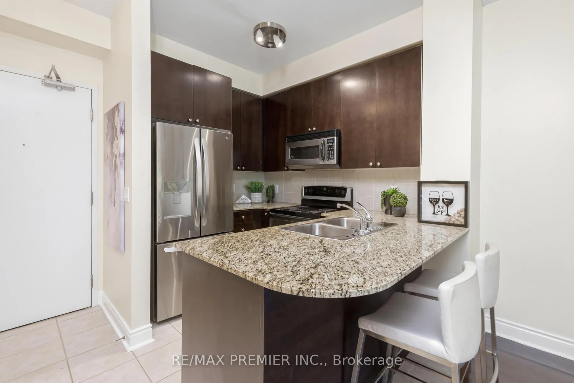 Photo 8 of Unit 330, 8201 Islington Avenue, Vaughan, Islington Woods — HOMEH
