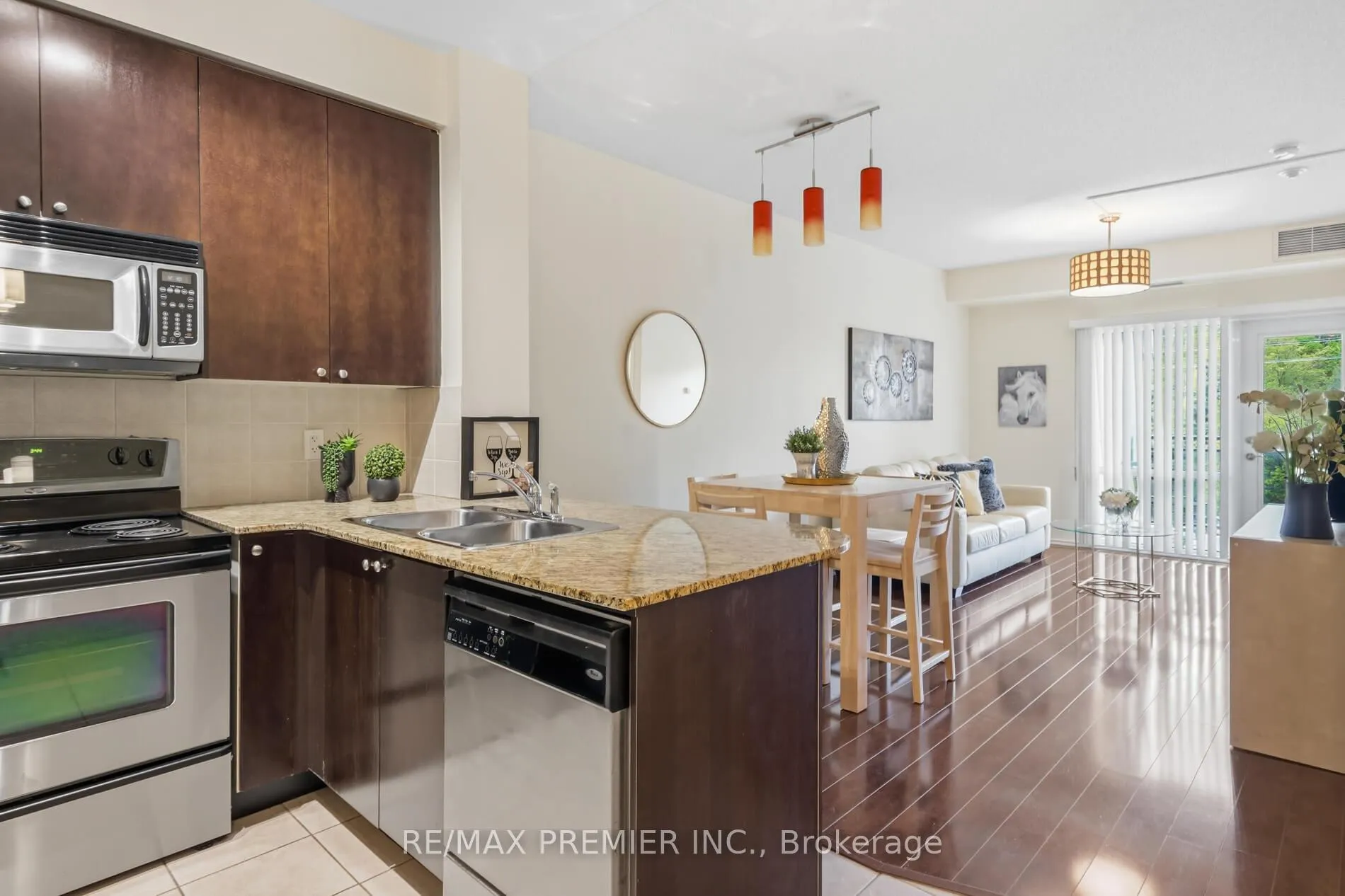 Photo 10 of Unit 330, 8201 Islington Avenue, Vaughan, Islington Woods — HOMEH