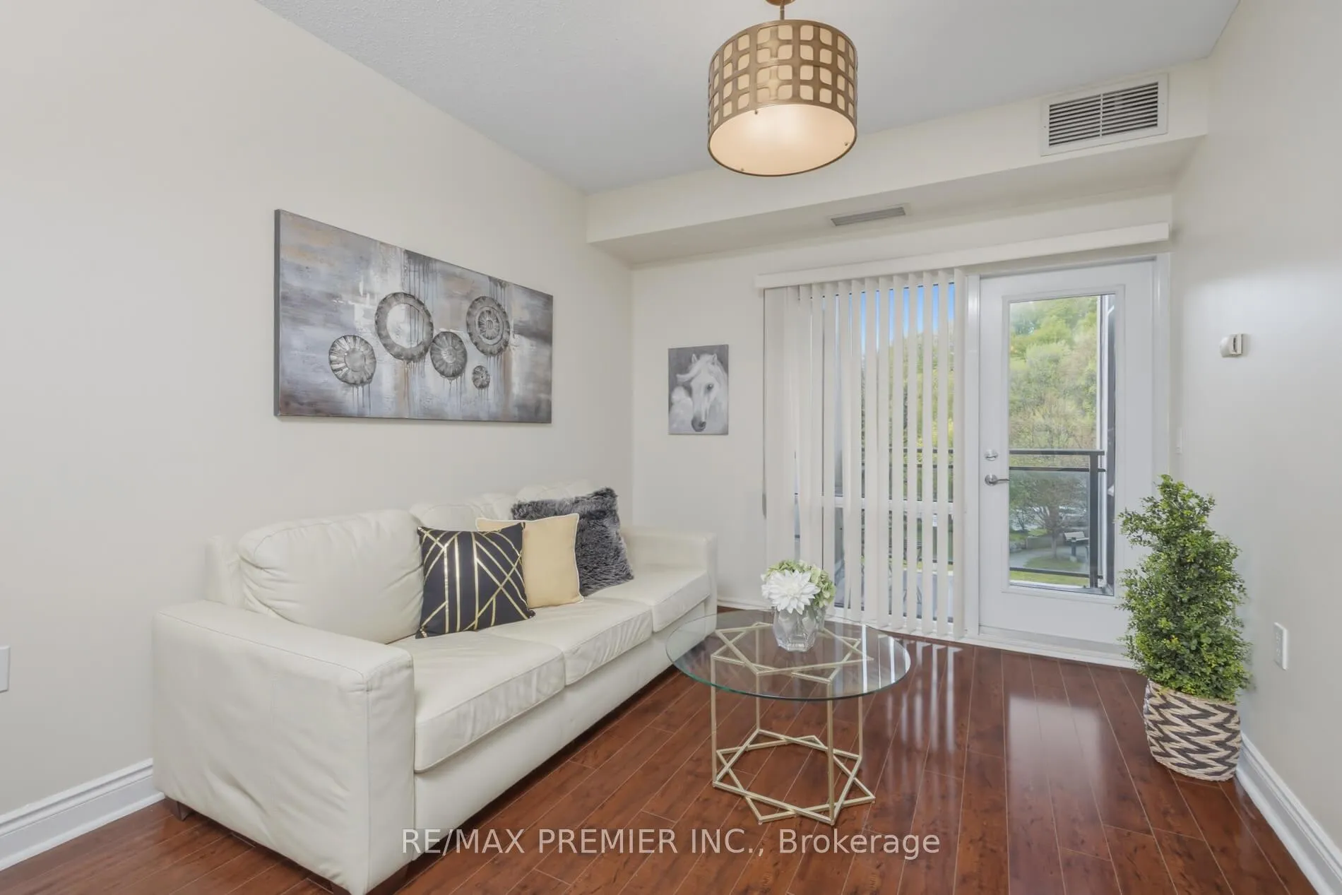 Photo 14 of Unit 330, 8201 Islington Avenue, Vaughan, Islington Woods — HOMEH