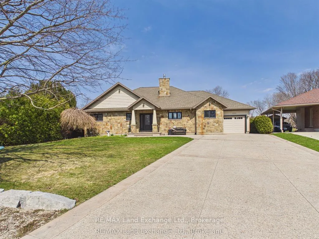 Photo 1 of 203 Campbell Crescent, Kincardine — HOMEH