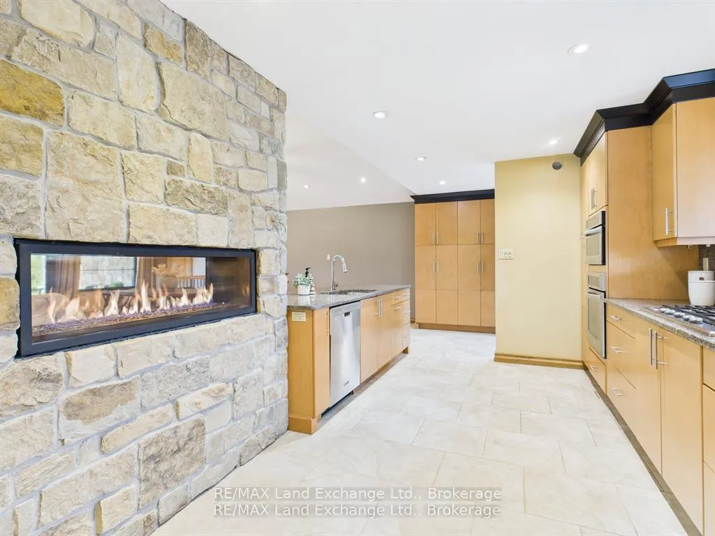 Photo 9 of 203 Campbell Crescent, Kincardine — HOMEH