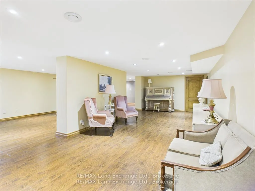 Photo 15 of 203 Campbell Crescent, Kincardine — HOMEH