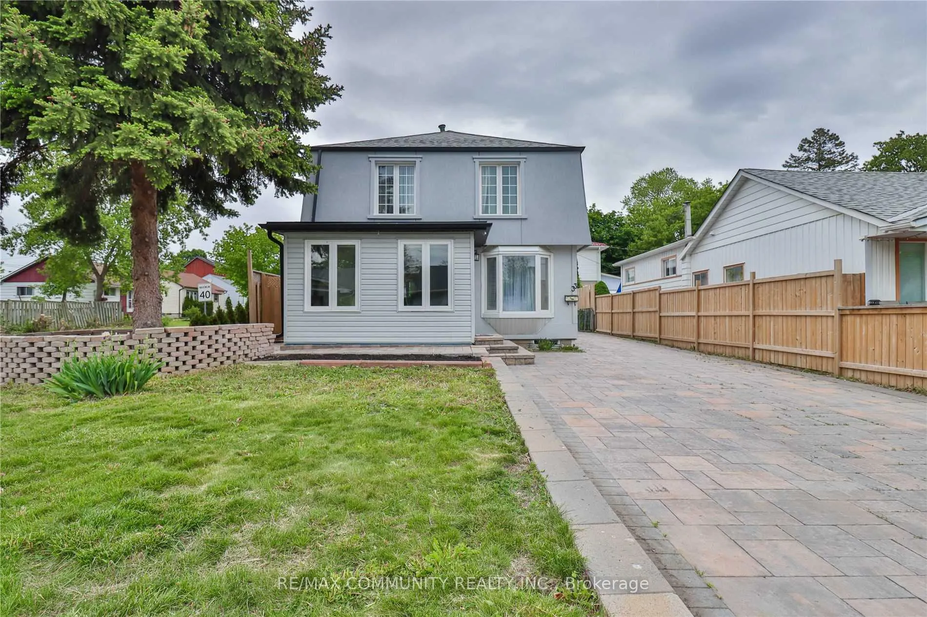 Front of 33 Windsor Avenue
