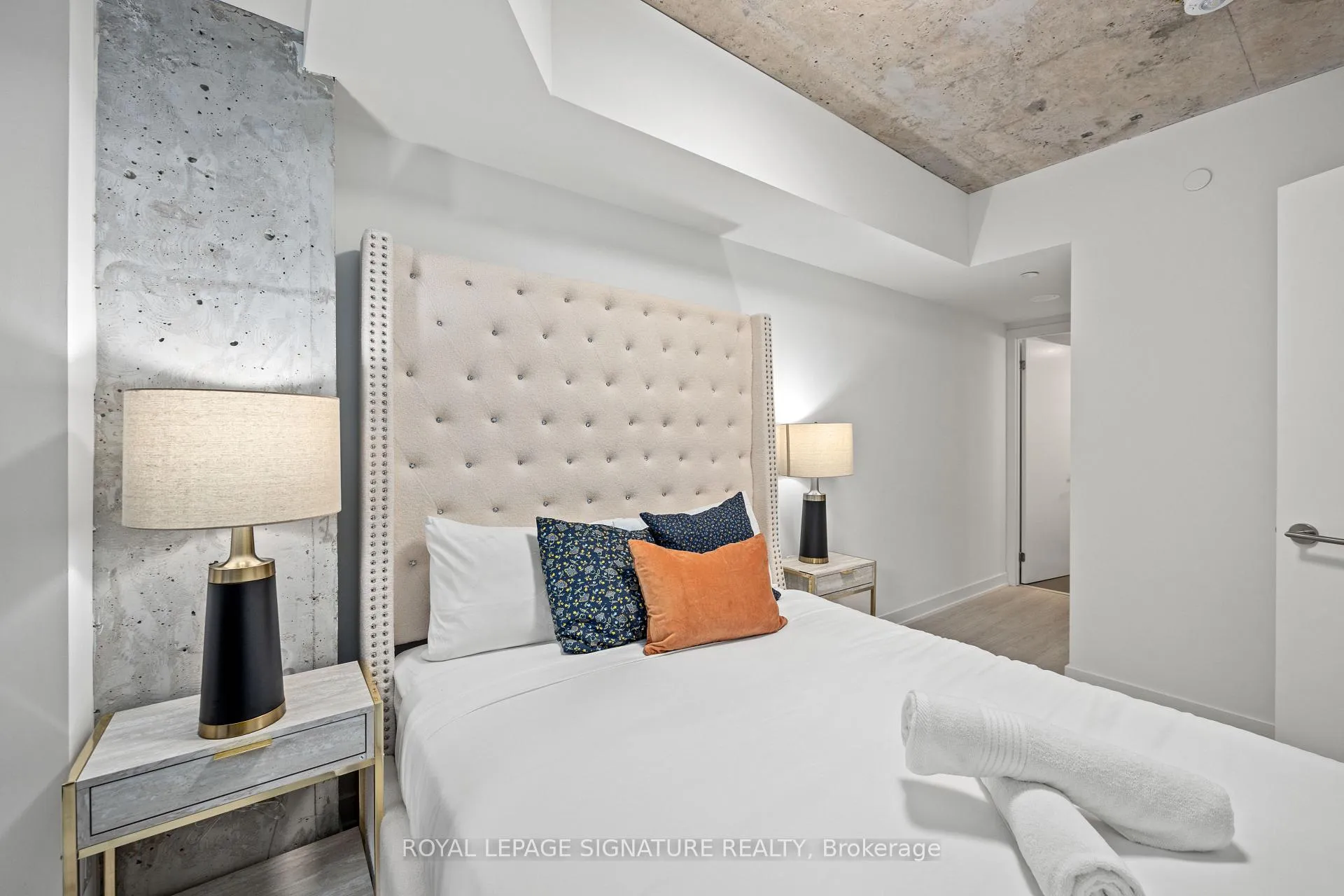 Photo 9 of Unit 607, 47 Mutual Street, Toronto, Church-Yonge Corridor — HOMEH