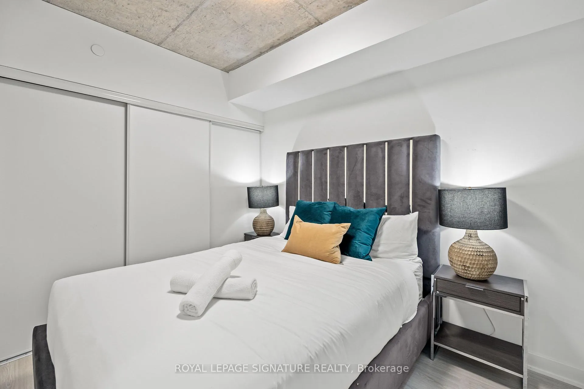 Photo 12 of Unit 607, 47 Mutual Street, Toronto, Church-Yonge Corridor — HOMEH
