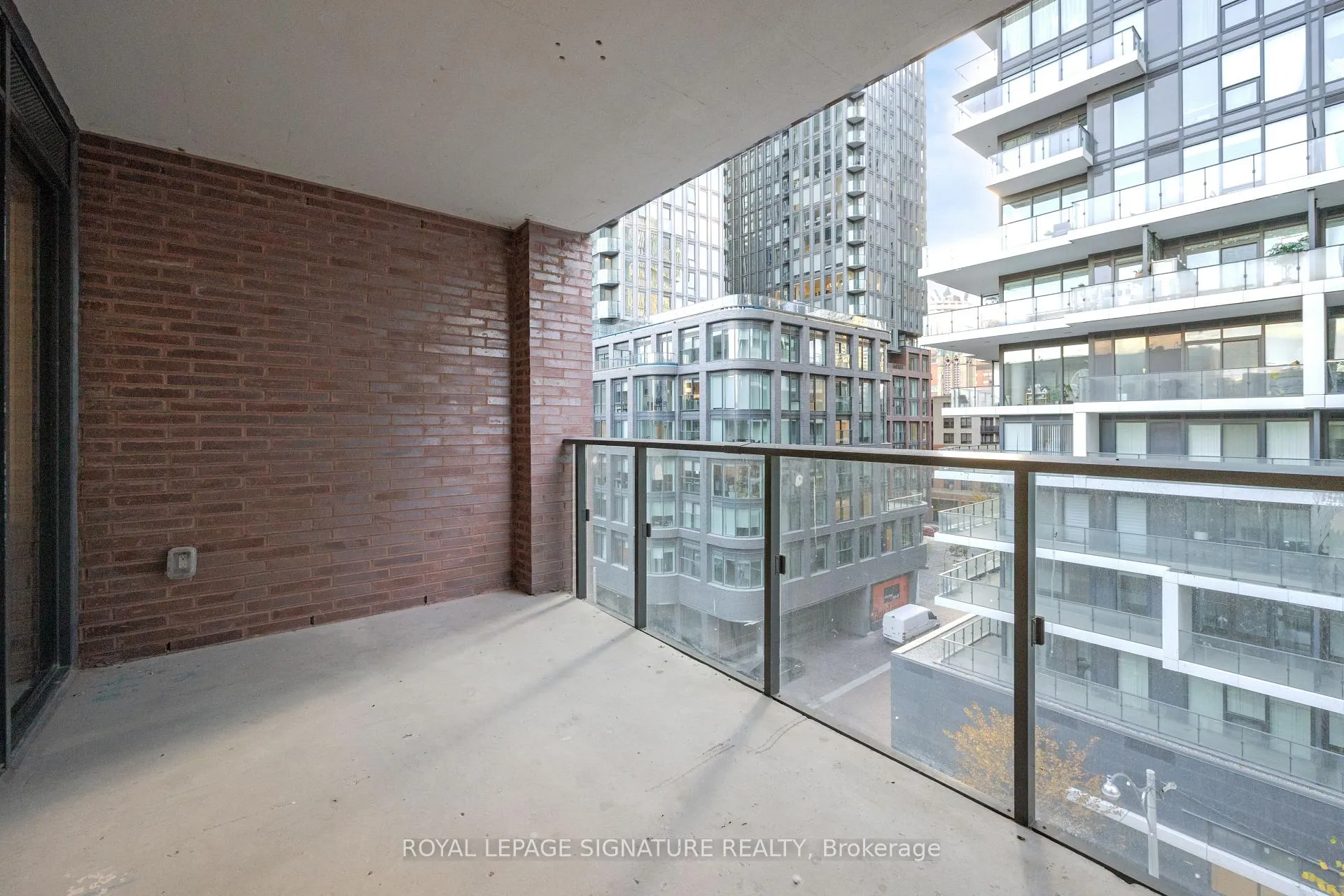 Photo 19 of Unit 607, 47 Mutual Street, Toronto, Church-Yonge Corridor — HOMEH
