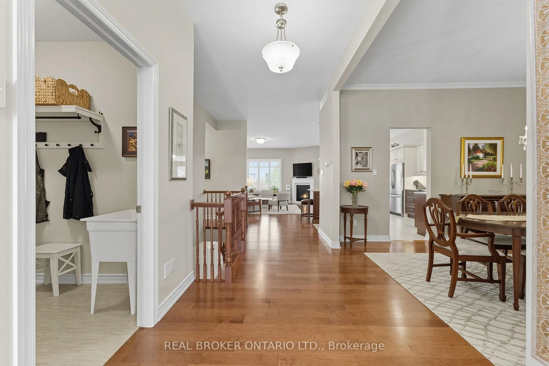 Photo 17 of 82 Axel Crescent, Ottawa, Kanata - Emerald Meadows/Trailwest — HOMEH