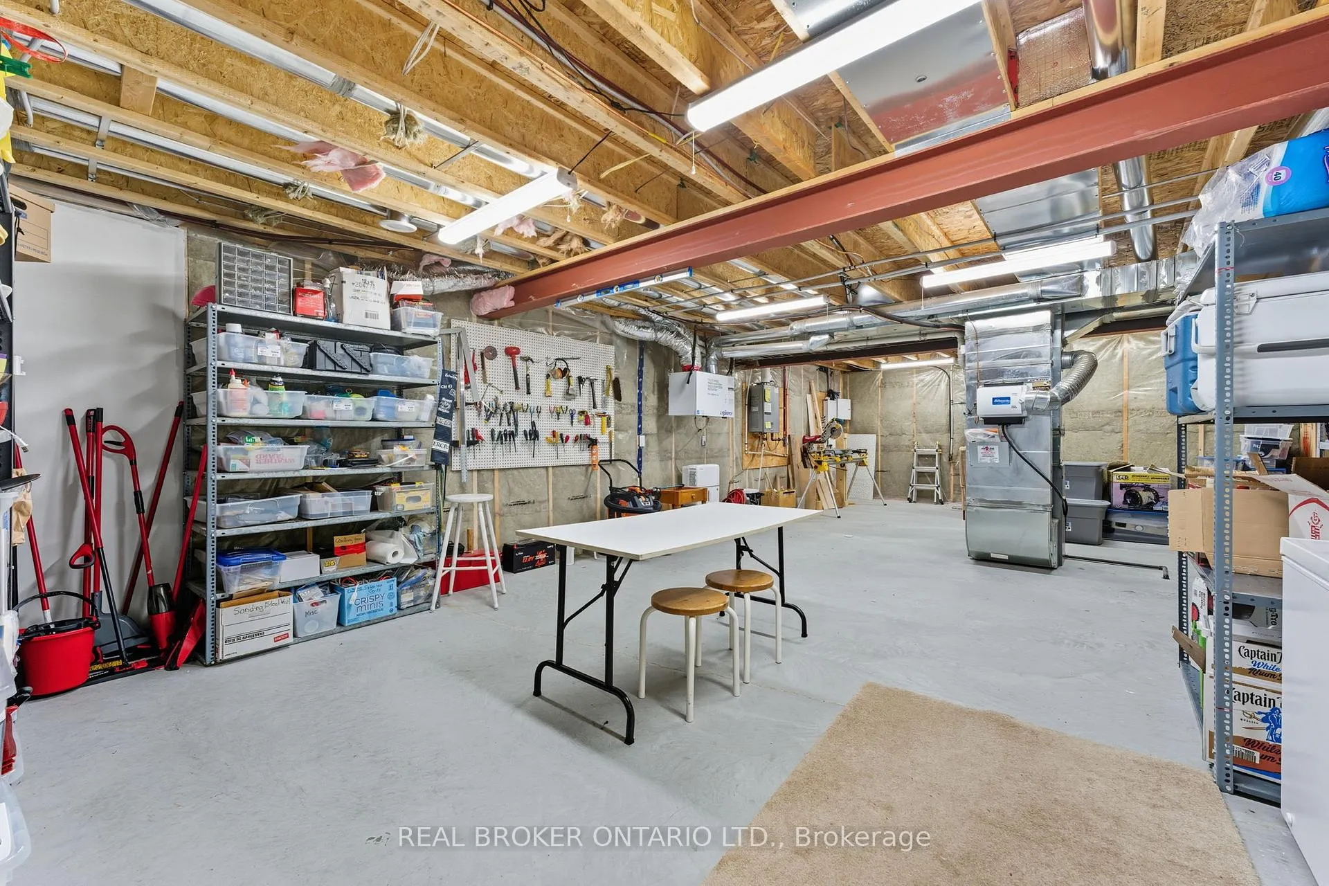 Photo 35 of 82 Axel Crescent, Ottawa, Kanata - Emerald Meadows/Trailwest — HOMEH