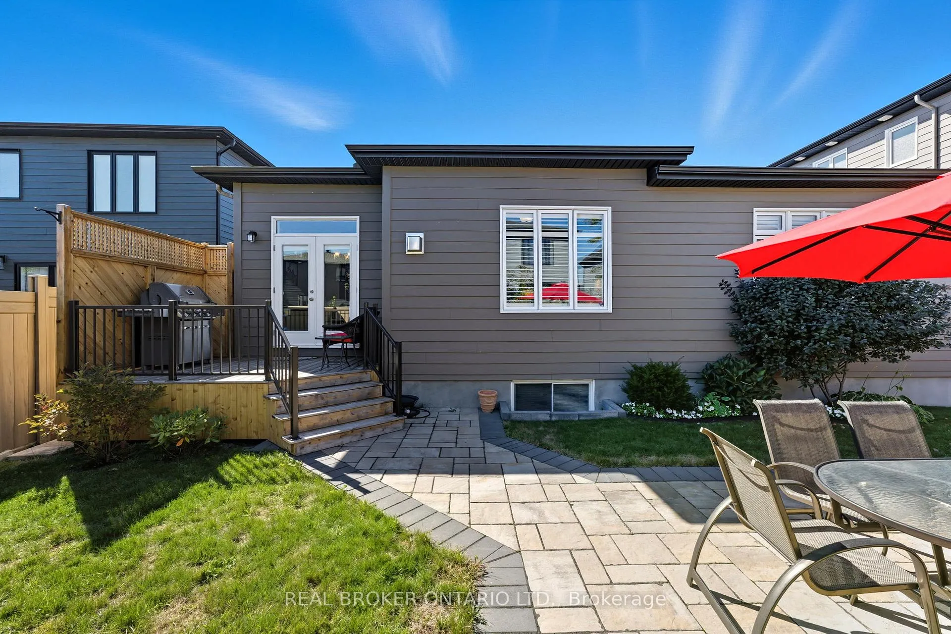 Photo 40 of 82 Axel Crescent, Ottawa, Kanata - Emerald Meadows/Trailwest — HOMEH
