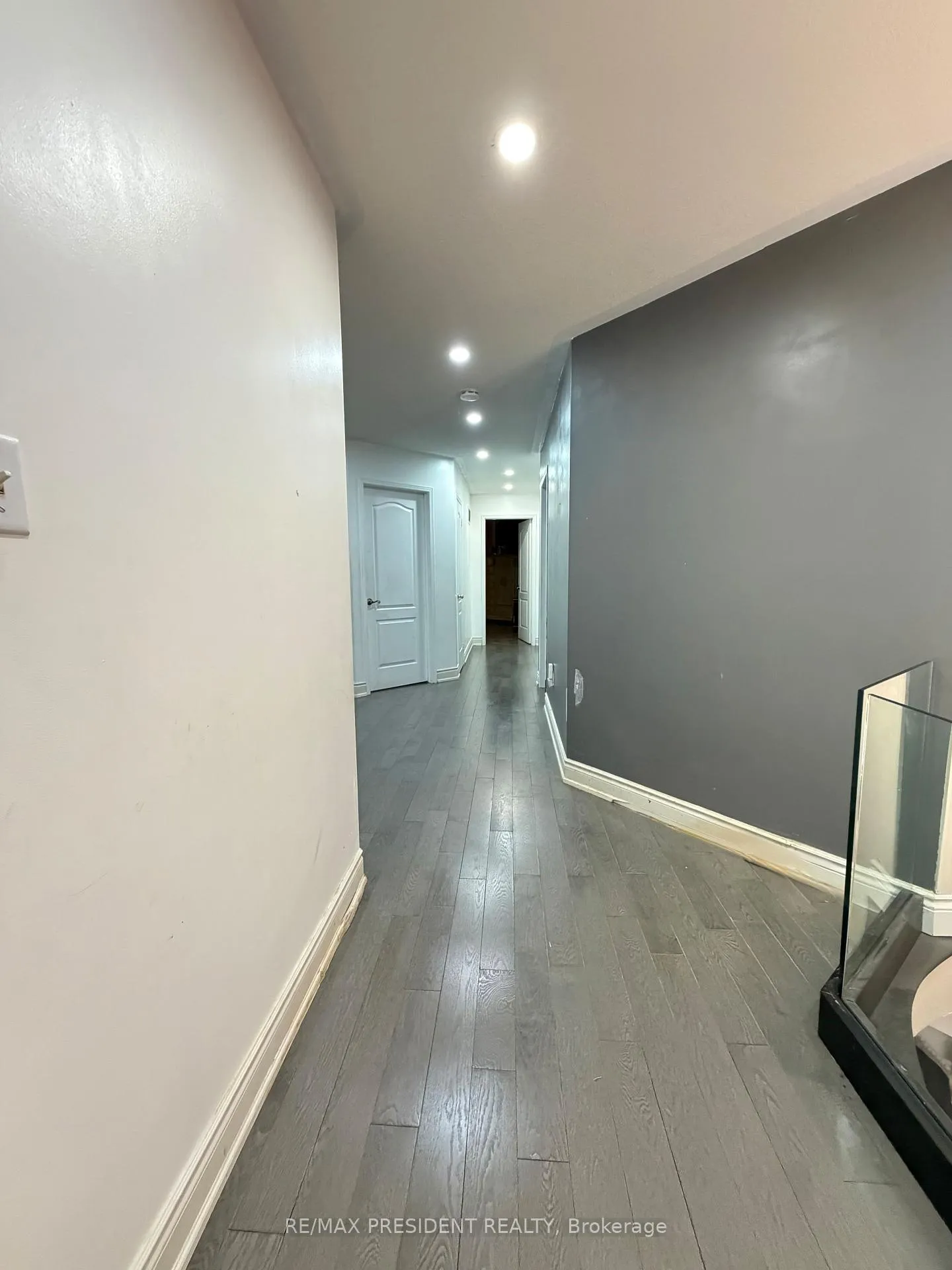 Photo 15 of 31 Southbend Drive, Brampton, Snelgrove — HOMEH
