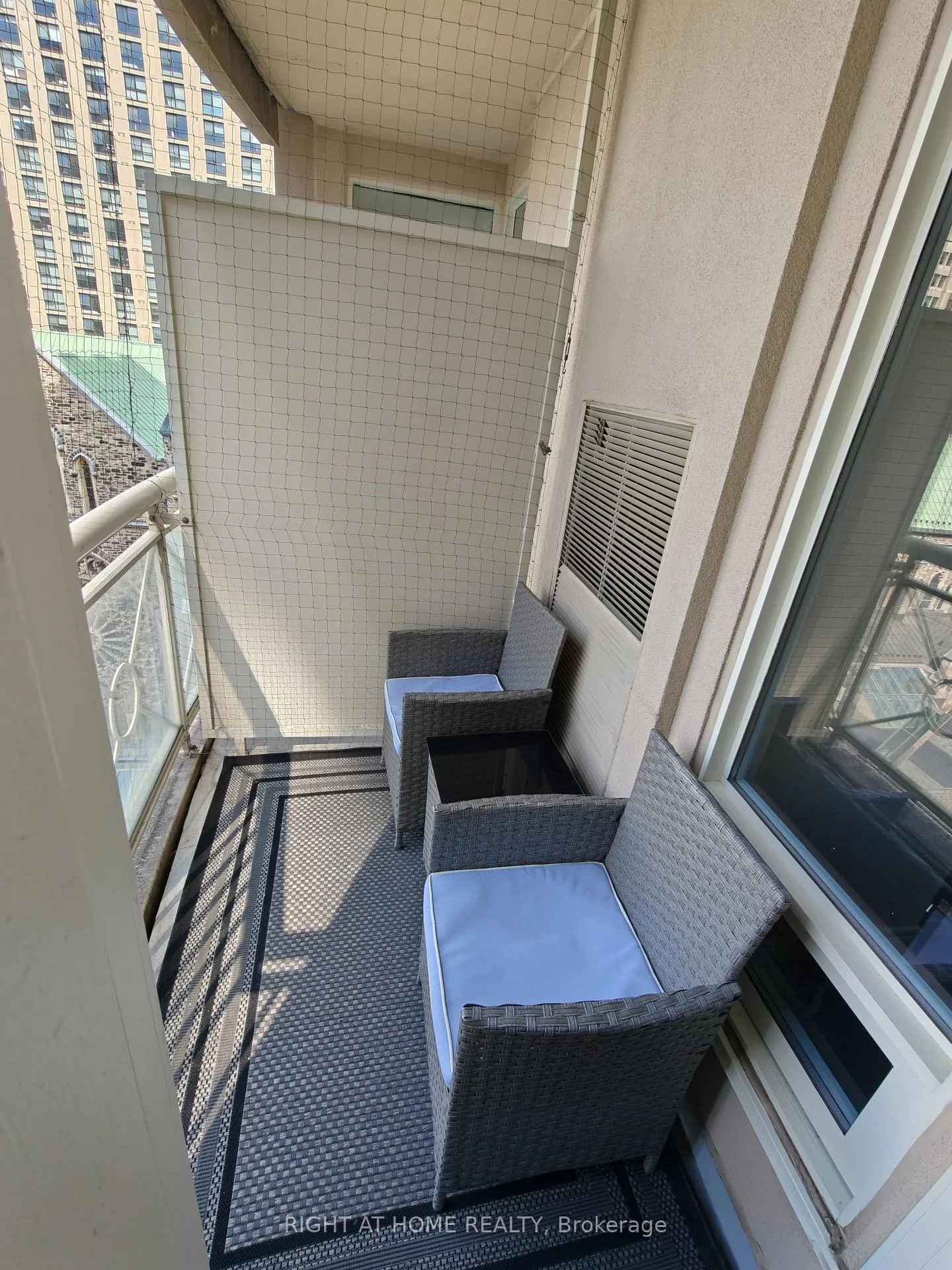 Photo 6 of Unit 1003, 100 Hayden Street, Toronto, Church-Yonge Corridor — HOMEH