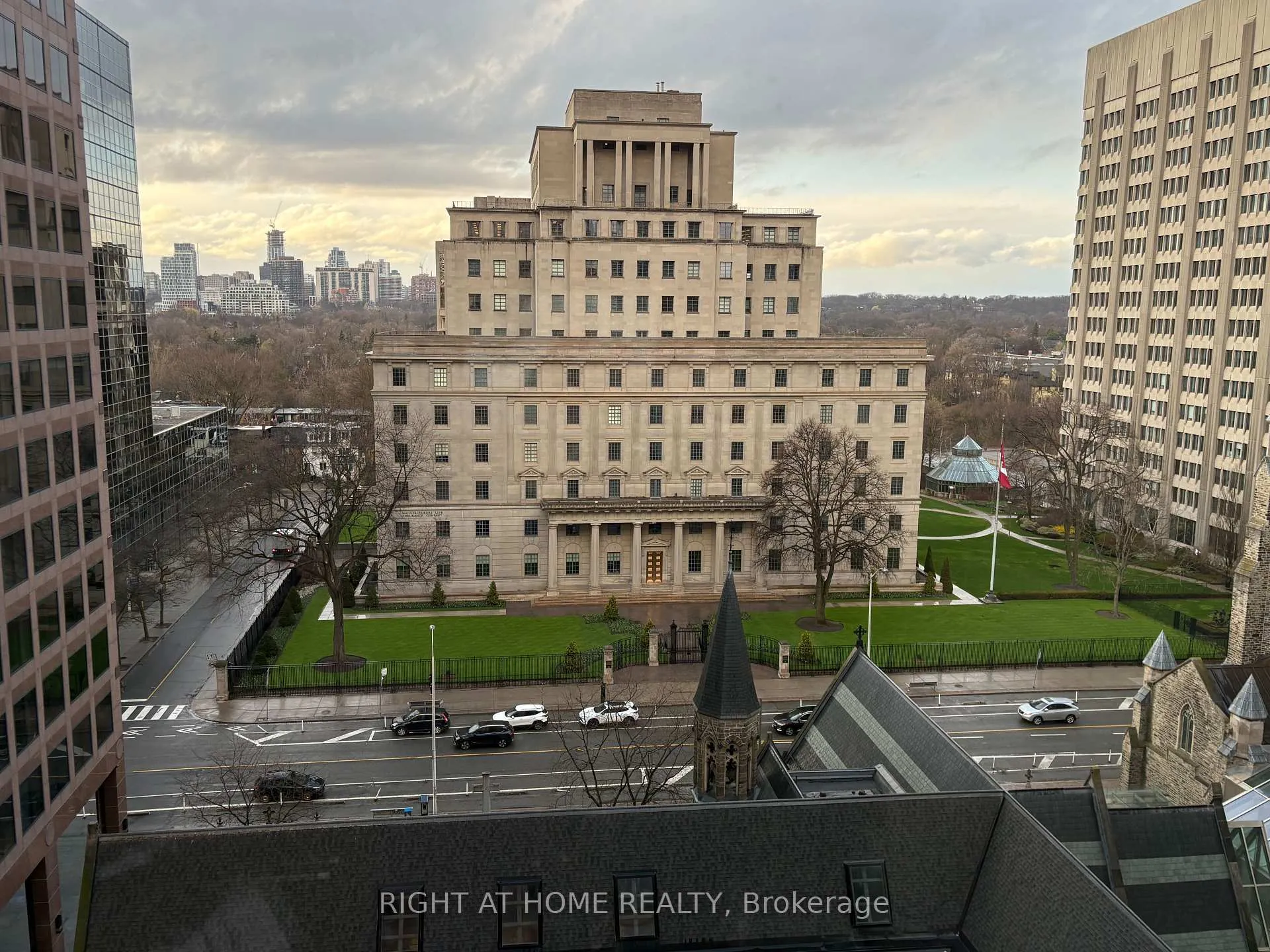 Photo 8 of Unit 1003, 100 Hayden Street, Toronto, Church-Yonge Corridor — HOMEH