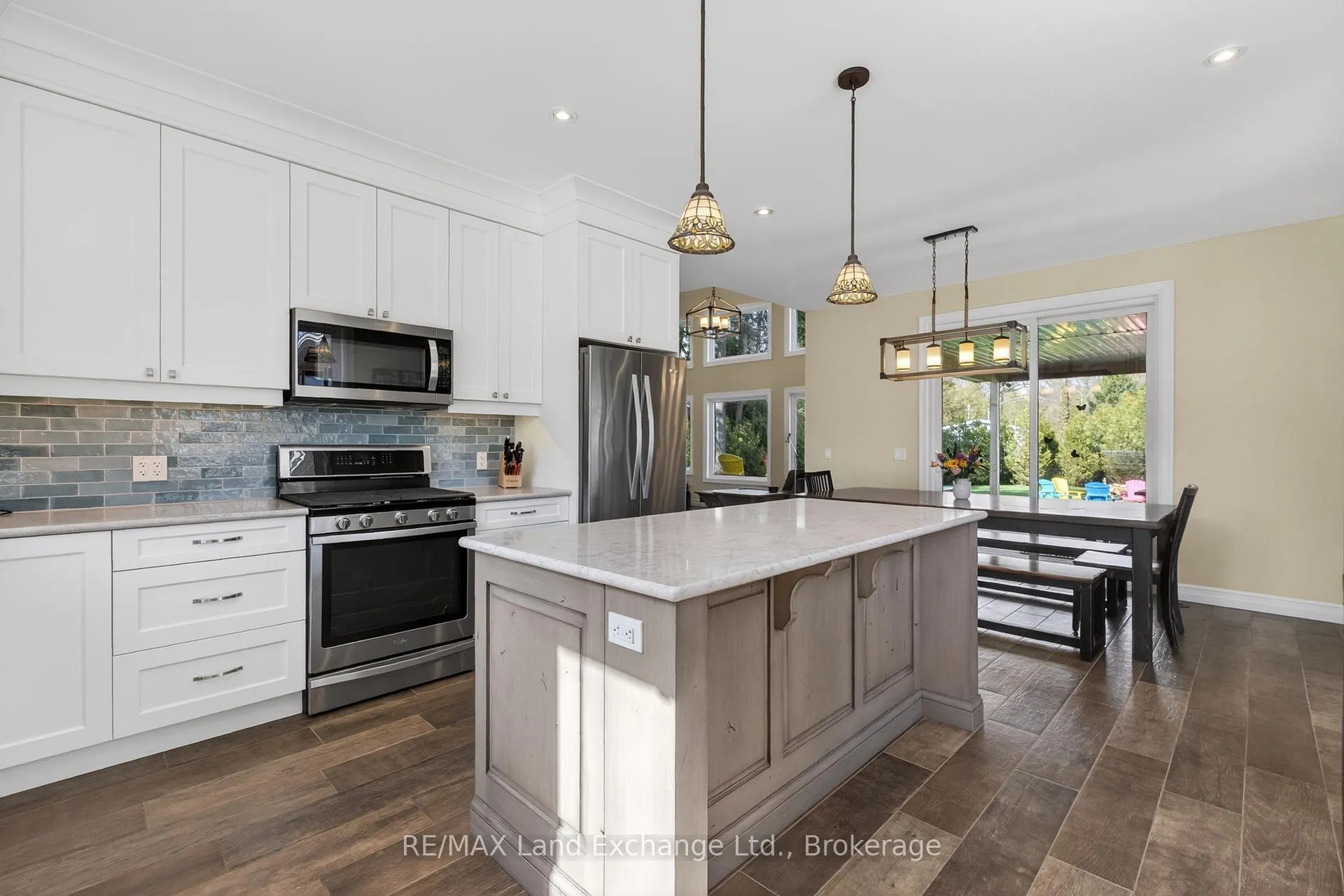 Photo 12 of 144 Huron Road W, Huron-Kinloss — HOMEH