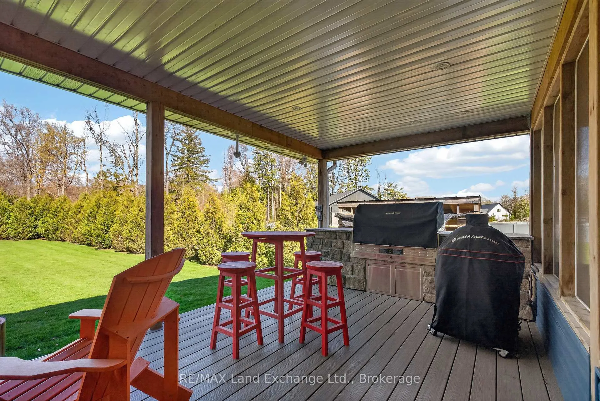 Photo 37 of 144 Huron Road W, Huron-Kinloss — HOMEH
