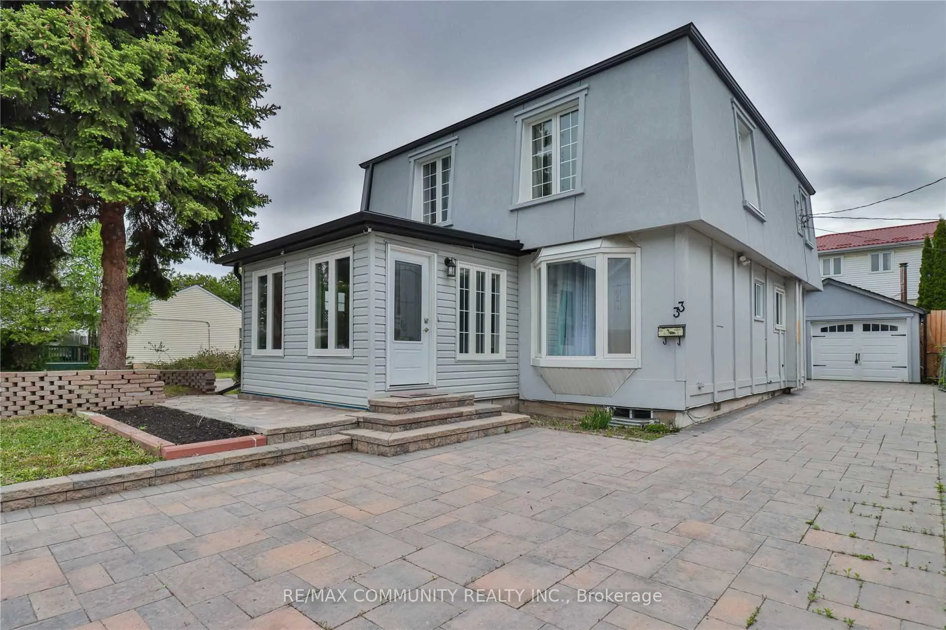 Photo 2 of 33 Windsor Avenue, Ajax, Central — HOMEH