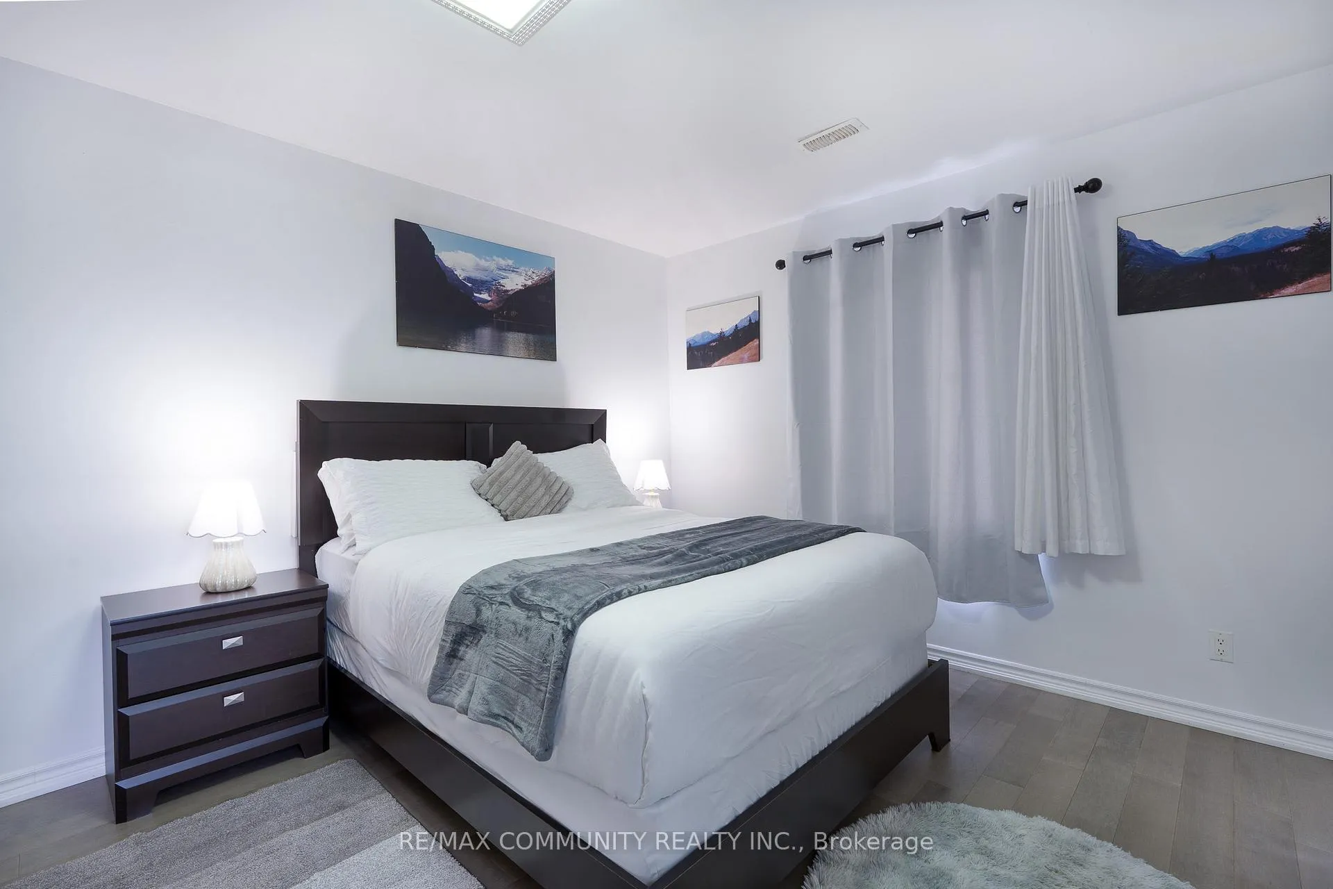 Photo 9 of 33 Windsor Avenue, Ajax, Central — HOMEH