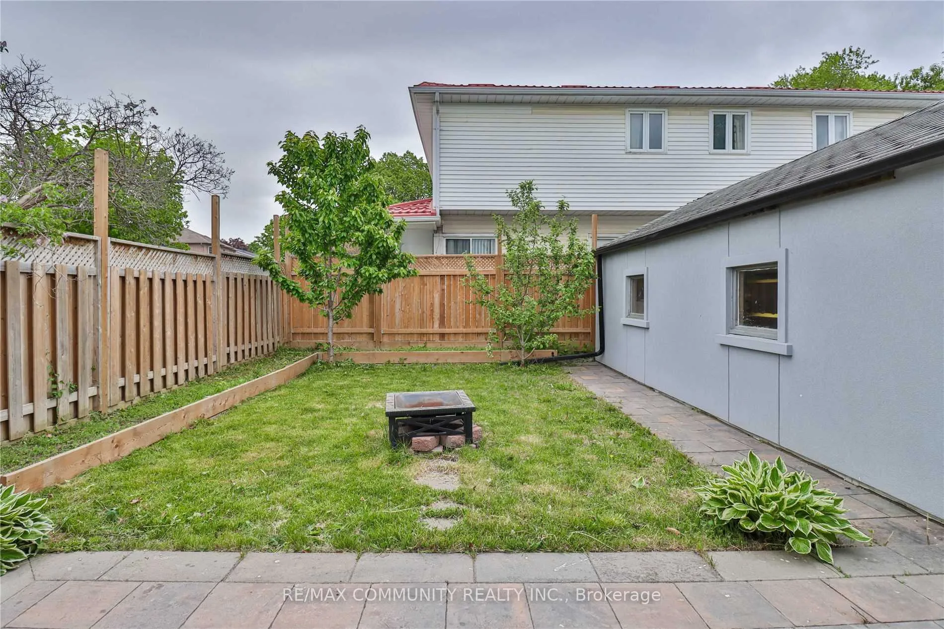 Photo 34 of 33 Windsor Avenue, Ajax, Central — HOMEH