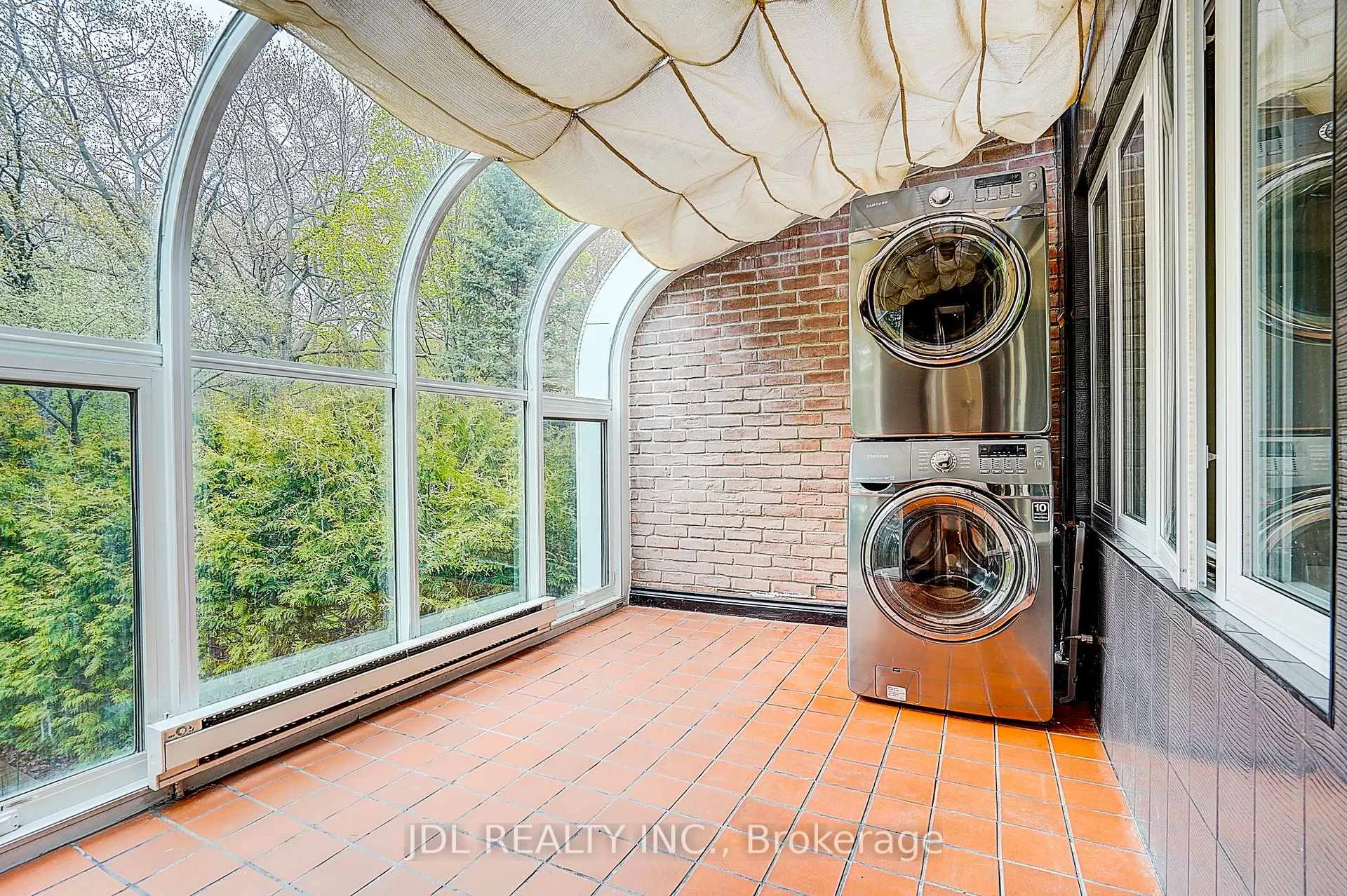 Photo 35 of 6 Nesbitt Drive, Toronto, Leaside — HOMEH