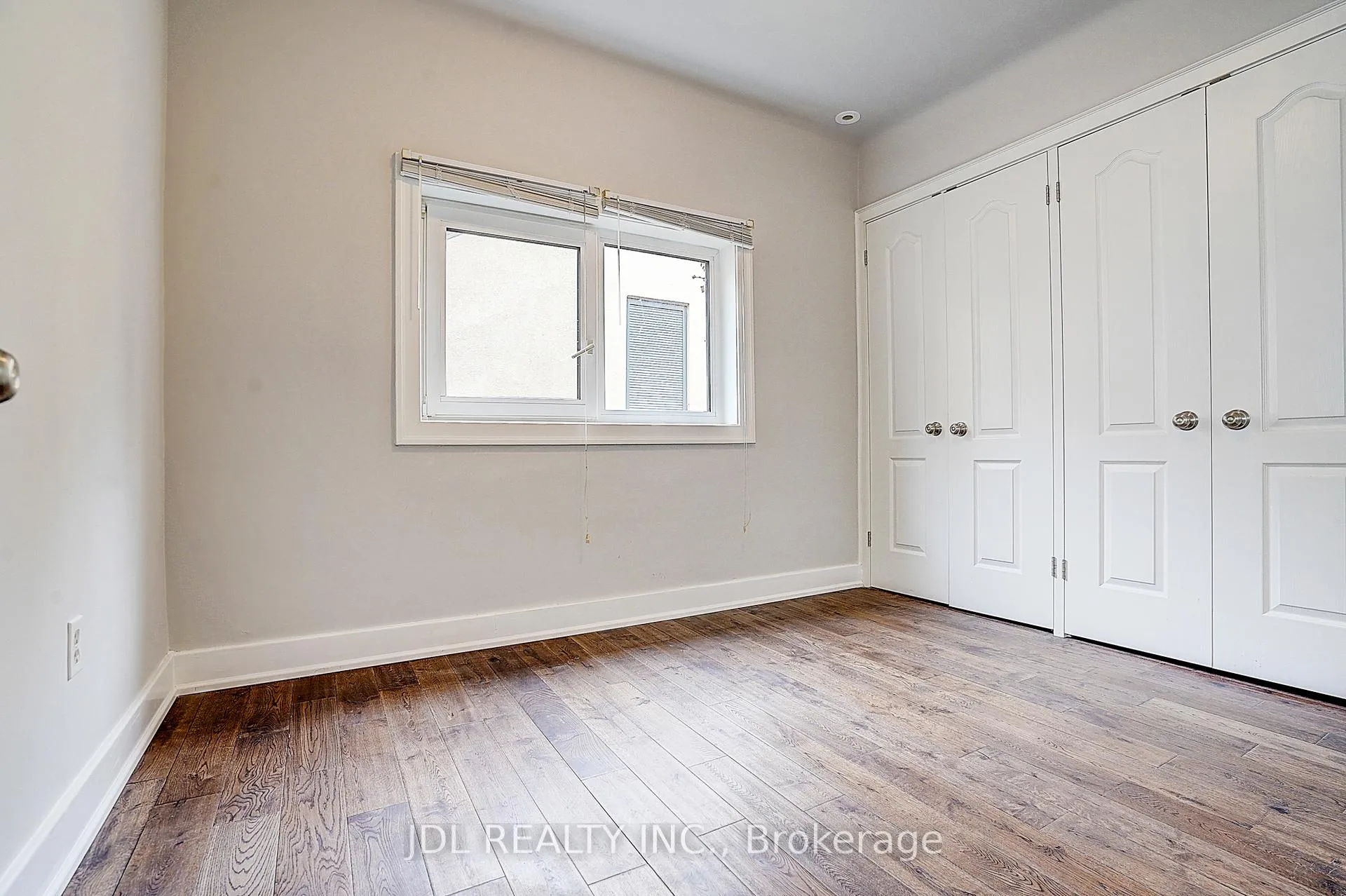 Photo 41 of 6 Nesbitt Drive, Toronto, Leaside — HOMEH