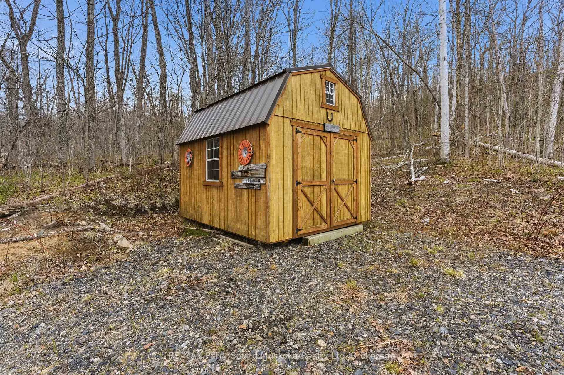 Photo 5 of 25 Lake Ridge Road, McDougall — HOMEH