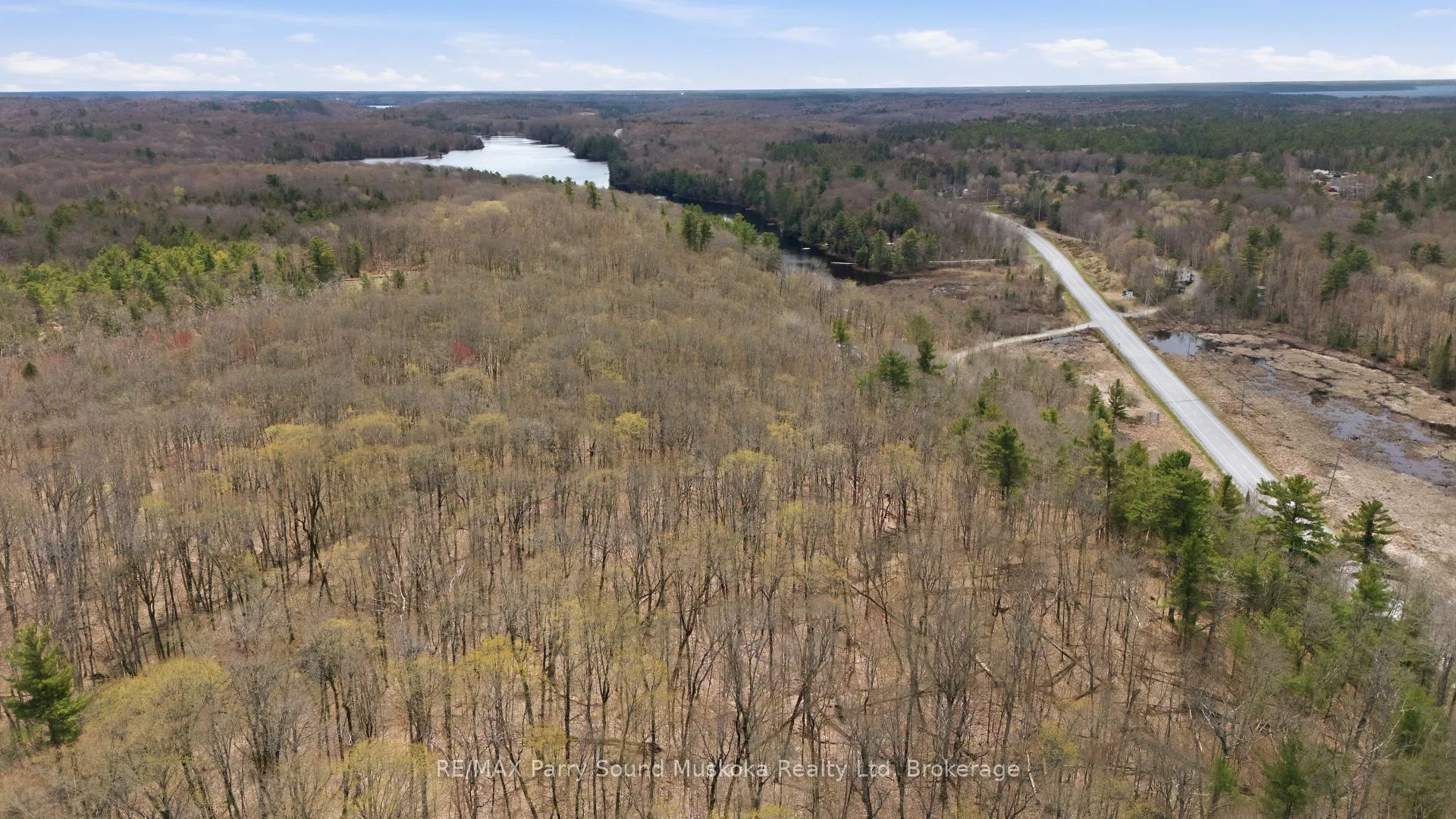 Photo 29 of 25 Lake Ridge Road, McDougall — HOMEH