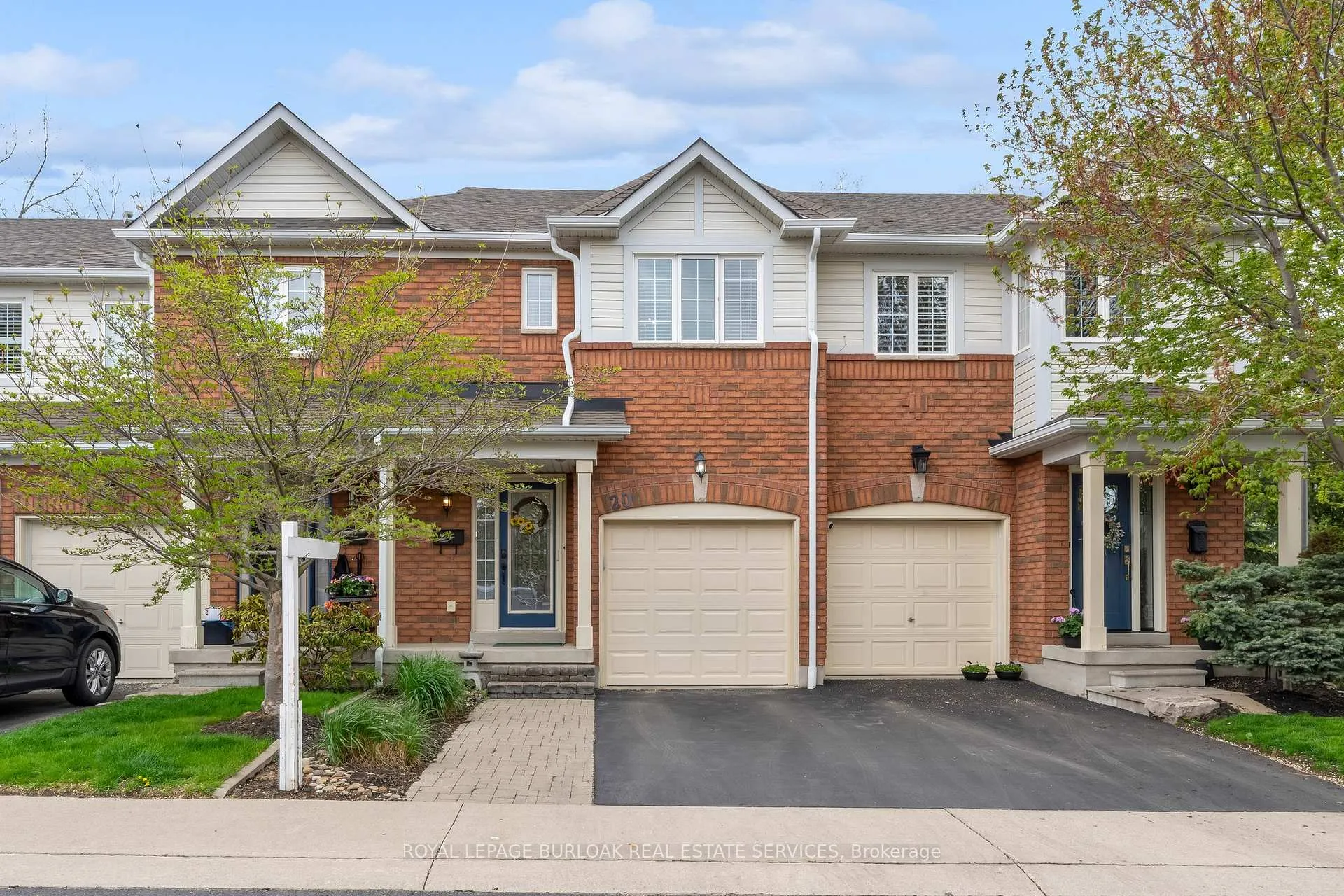 Photo 1 of Unit 20, 710 Spring Gardens Road, Burlington, Bayview — HOMEH