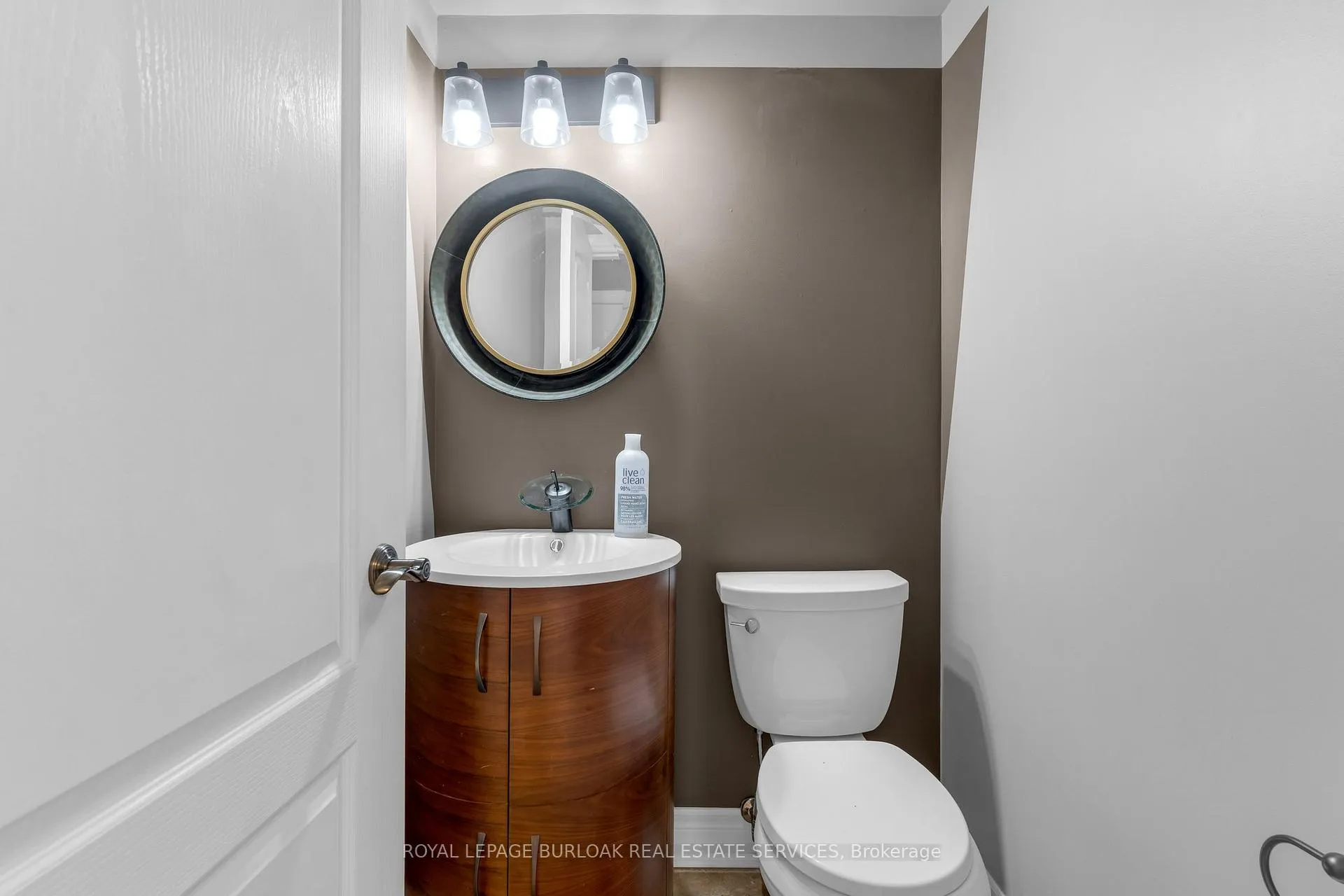 Photo 14 of Unit 20, 710 Spring Gardens Road, Burlington, Bayview — HOMEH