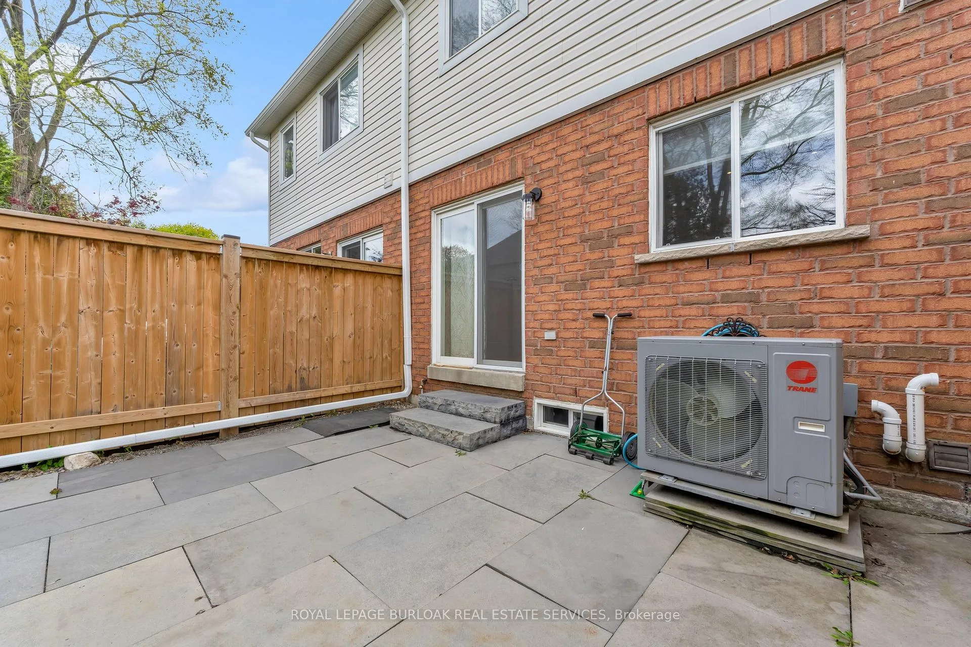 Photo 38 of Unit 20, 710 Spring Gardens Road, Burlington, Bayview — HOMEH